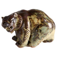 Knud Khyn para Royal Copenhagen, Figurita de oso, Dinamarca, hacia 1950