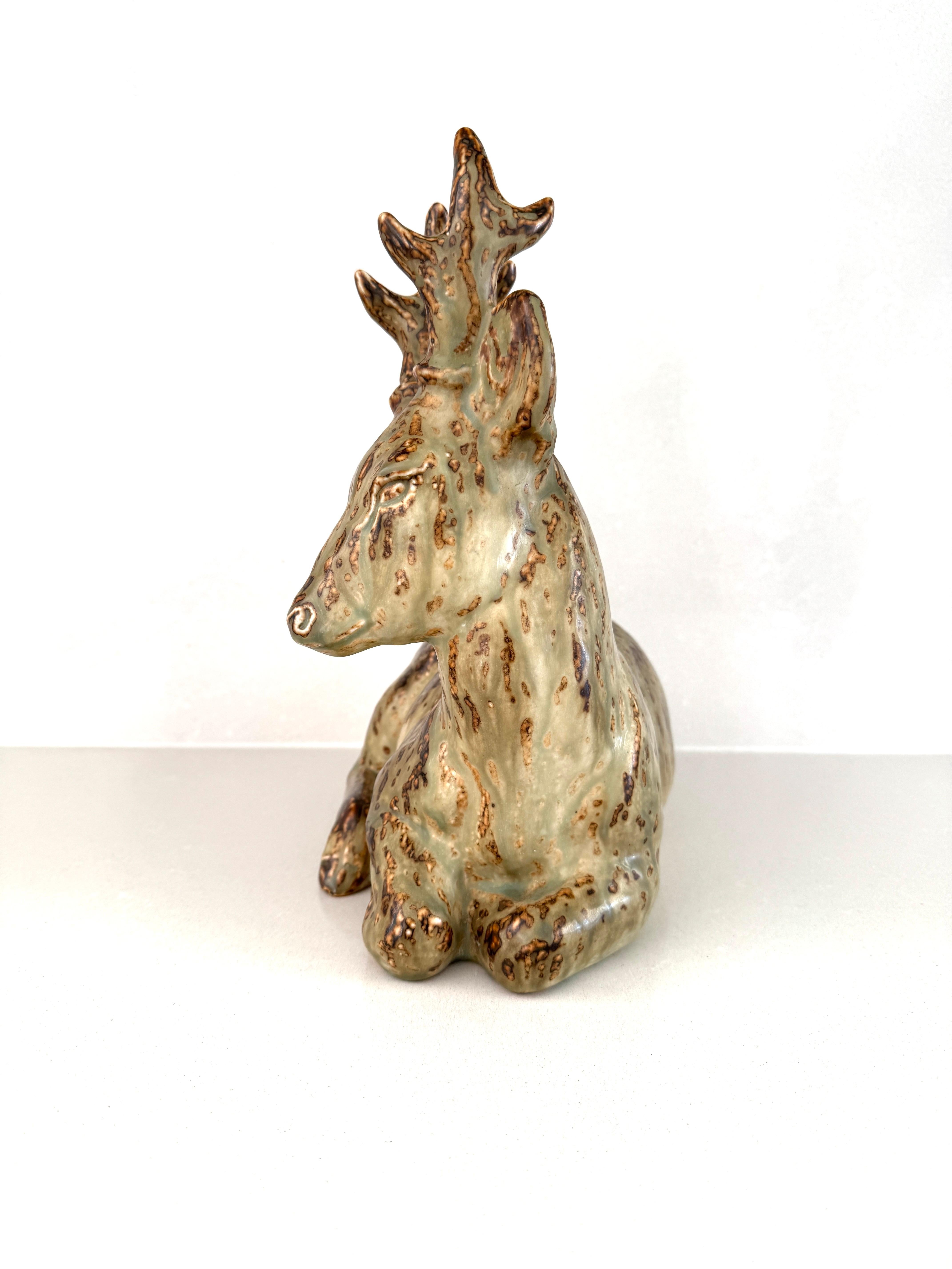 Knud Kjhn, Hirsch, prod. Royal Copenhagen, 1940er Jahre (Emailliert) im Angebot