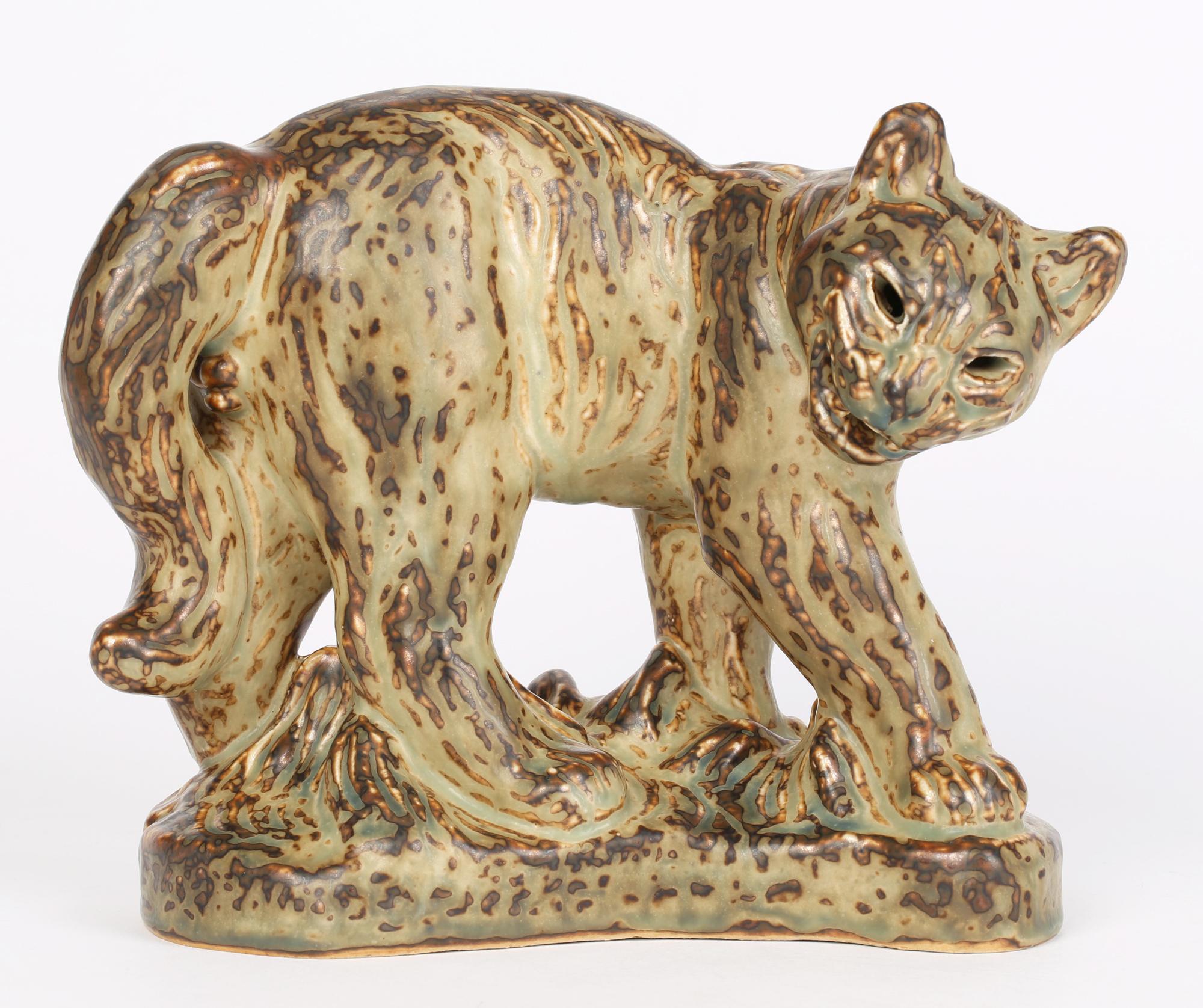 Figure sculpturale Puma en porcelaine royale danoise de Knud Kyhn pour Royal Copenhagen en vente 3