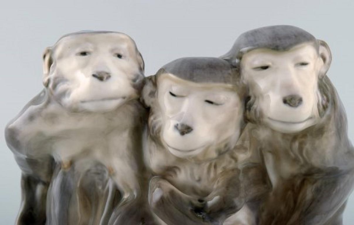 Knud Kyhn for Royal Copenhagen. Rare porcelain figure in the shape of three monkeys. Model number 1454/940. In very good condition. 2nd factory quality.
Stamped.
Measures: 23.5 x 15.5 cm.