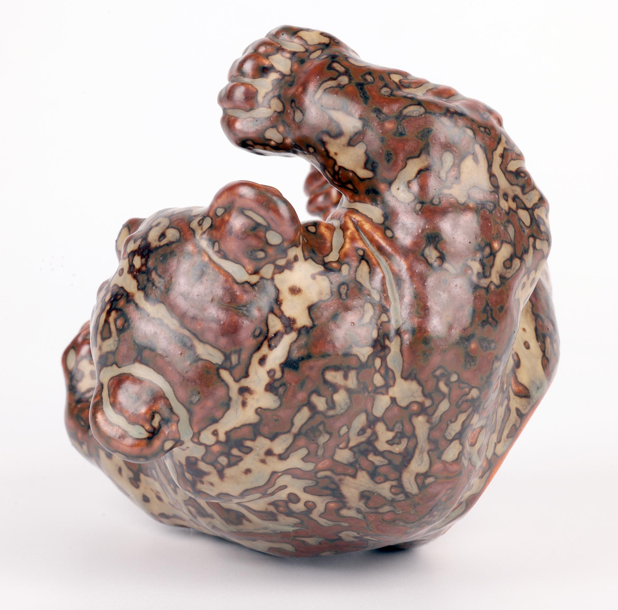 Vernissé Knud Kyhn Royal Copenhagen Porcelain Lying Large Sung An Glazed Bear (Ours) en vente