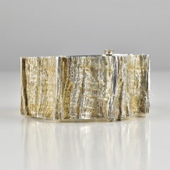 Knud V. Andersen for Anton Michelsen Pulsera "Corteza de árbol" de plata de ley, años 60