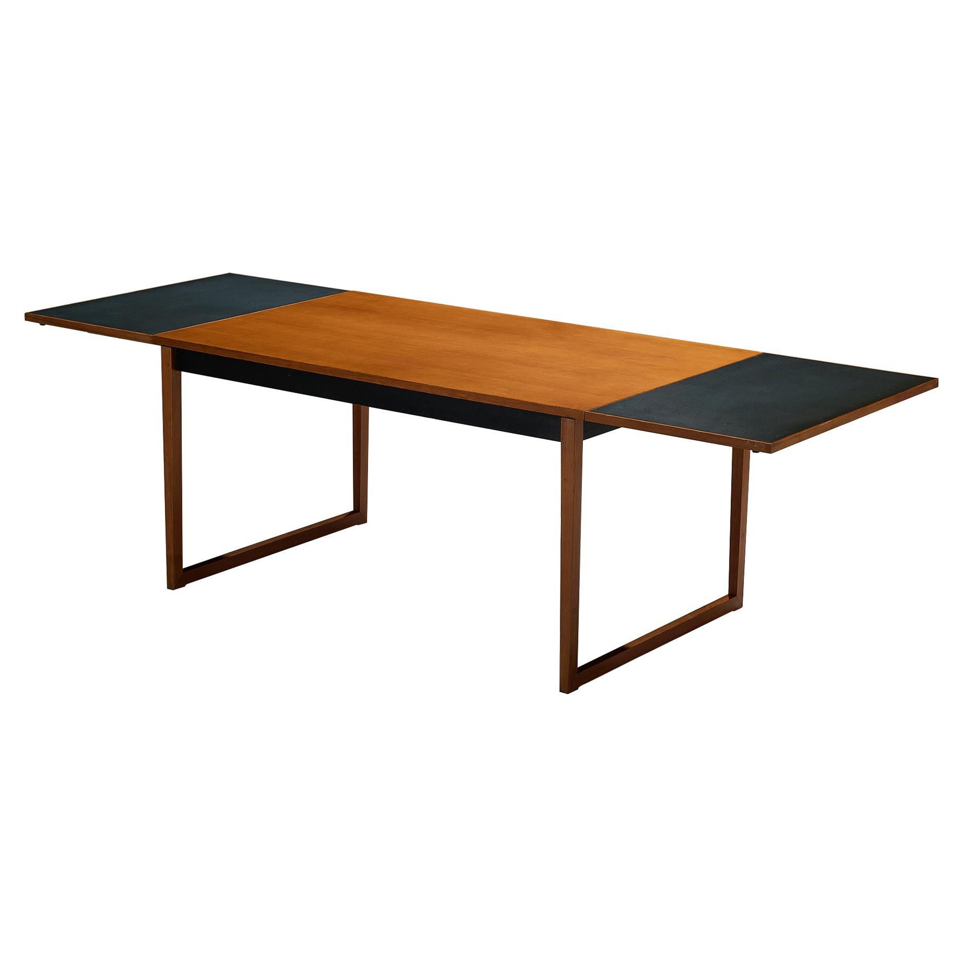 Table de salle à manger en pin d'Oregon de Knud Vodder pour Niels Vodder en vente
