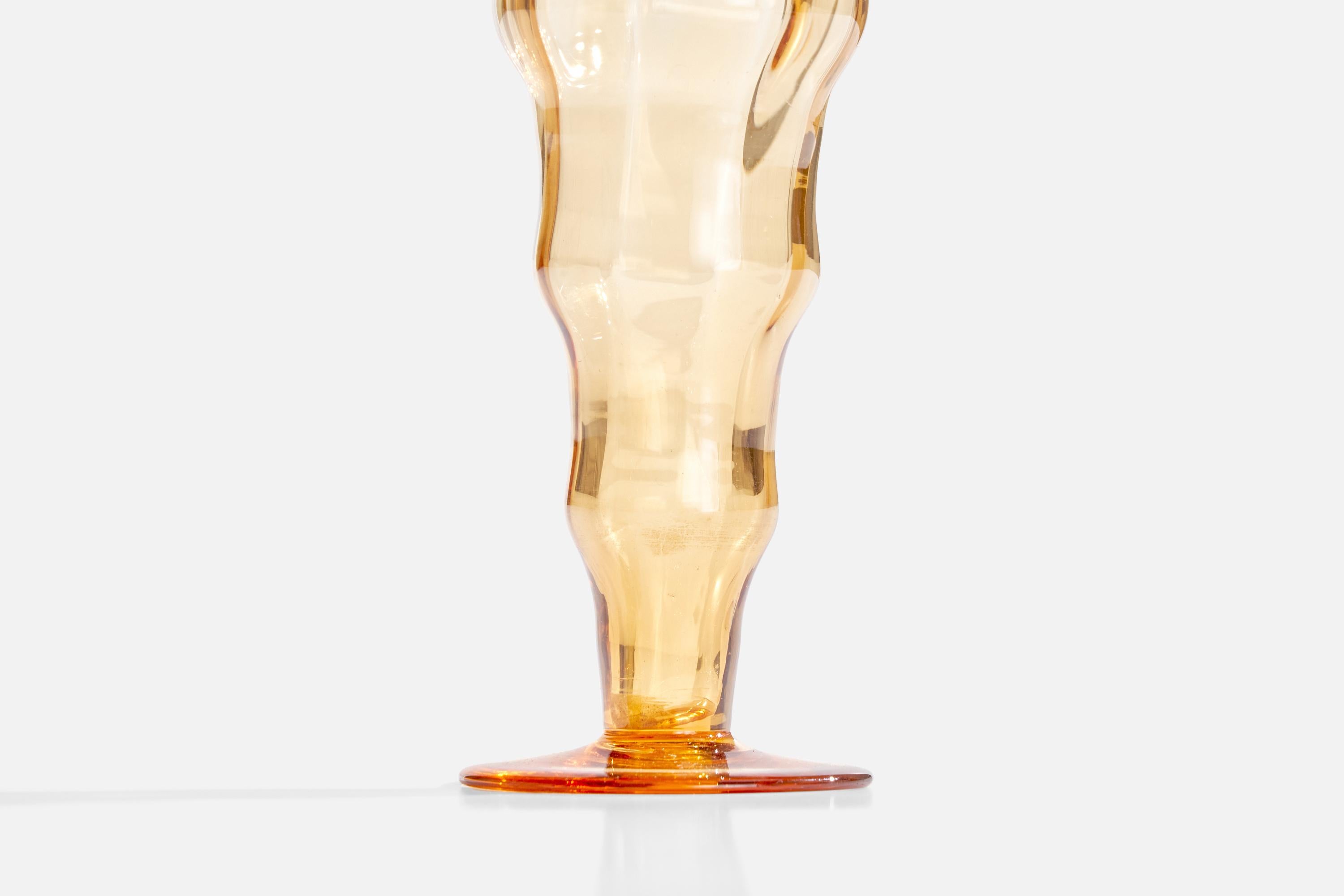 Knut Bergqvist Attribution, Vase, Glass, Sweden, 1930s In Good Condition For Sale In High Point, NC