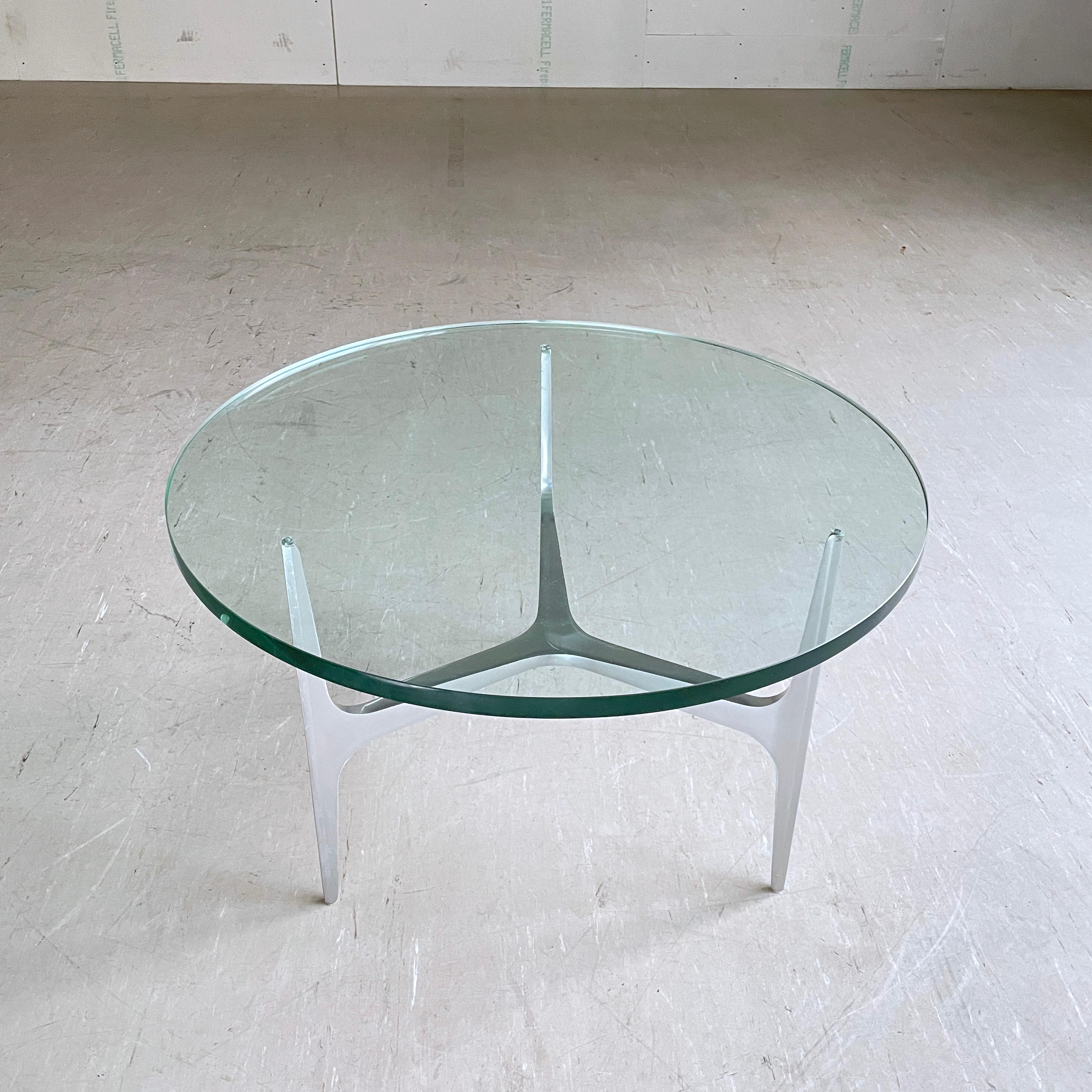 Knut Hesterberg Glass Coffee Table for Ronald Schmitt In Good Condition For Sale In Bern, CH