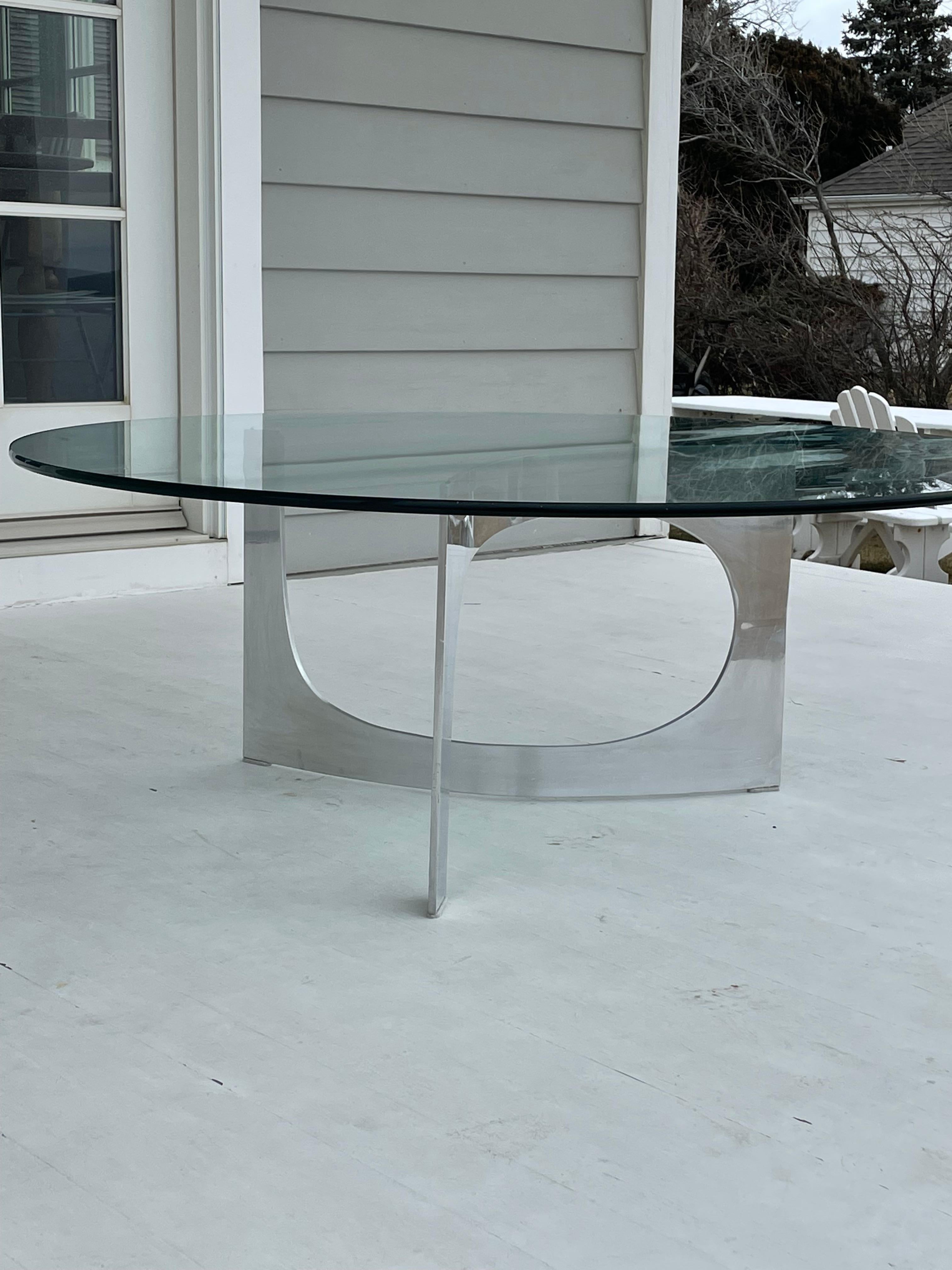 Knut Hesterberg Skulpturaler Couchtisch aus Glas und Aluminium im Angebot 4