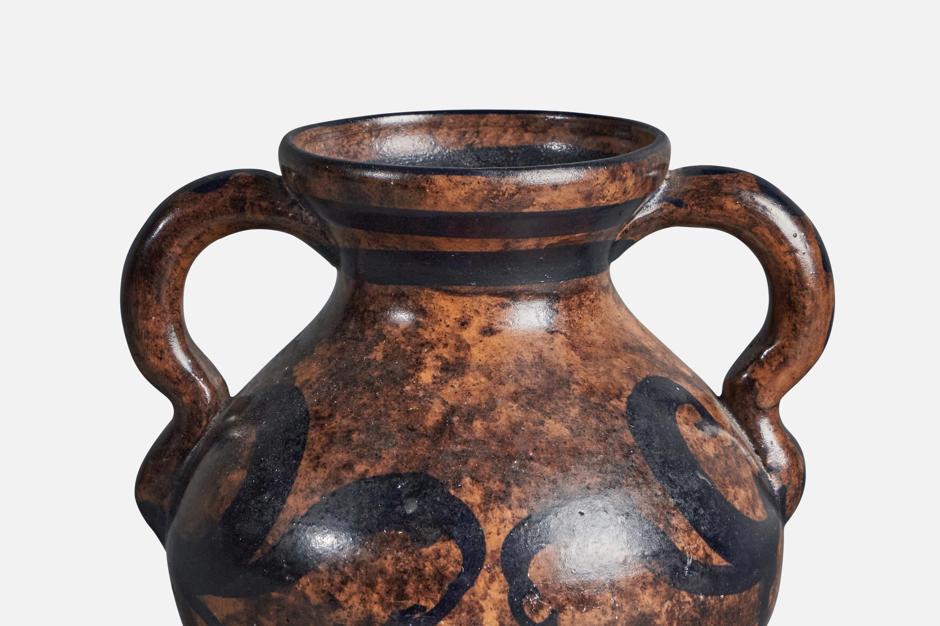 Milieu du XXe siècle Knut Momqvist, Vase, faïence, Suède, années 1930 en vente