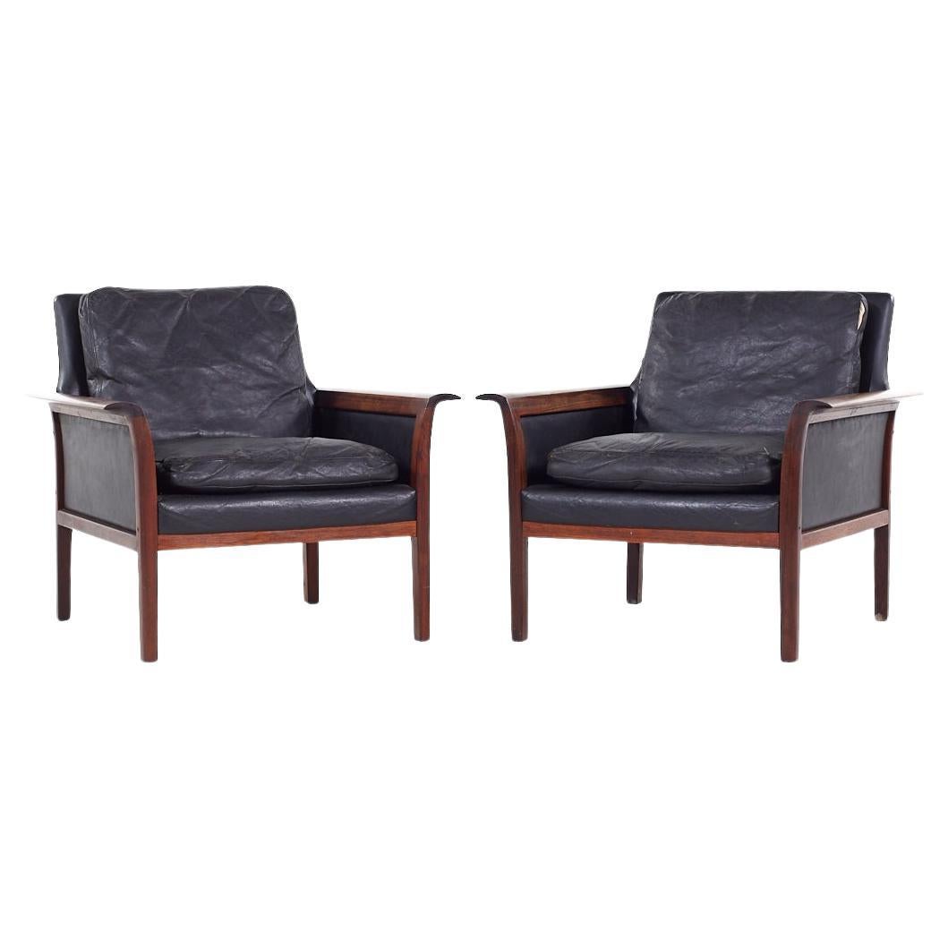 Knut Sæter for Vatne Møbler Mid Century Norway Rosewood Lounge Chairs - Pair For Sale