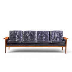 Knut Sæter for Vatne Møbler Mid Century Norwegian Teak Sofa