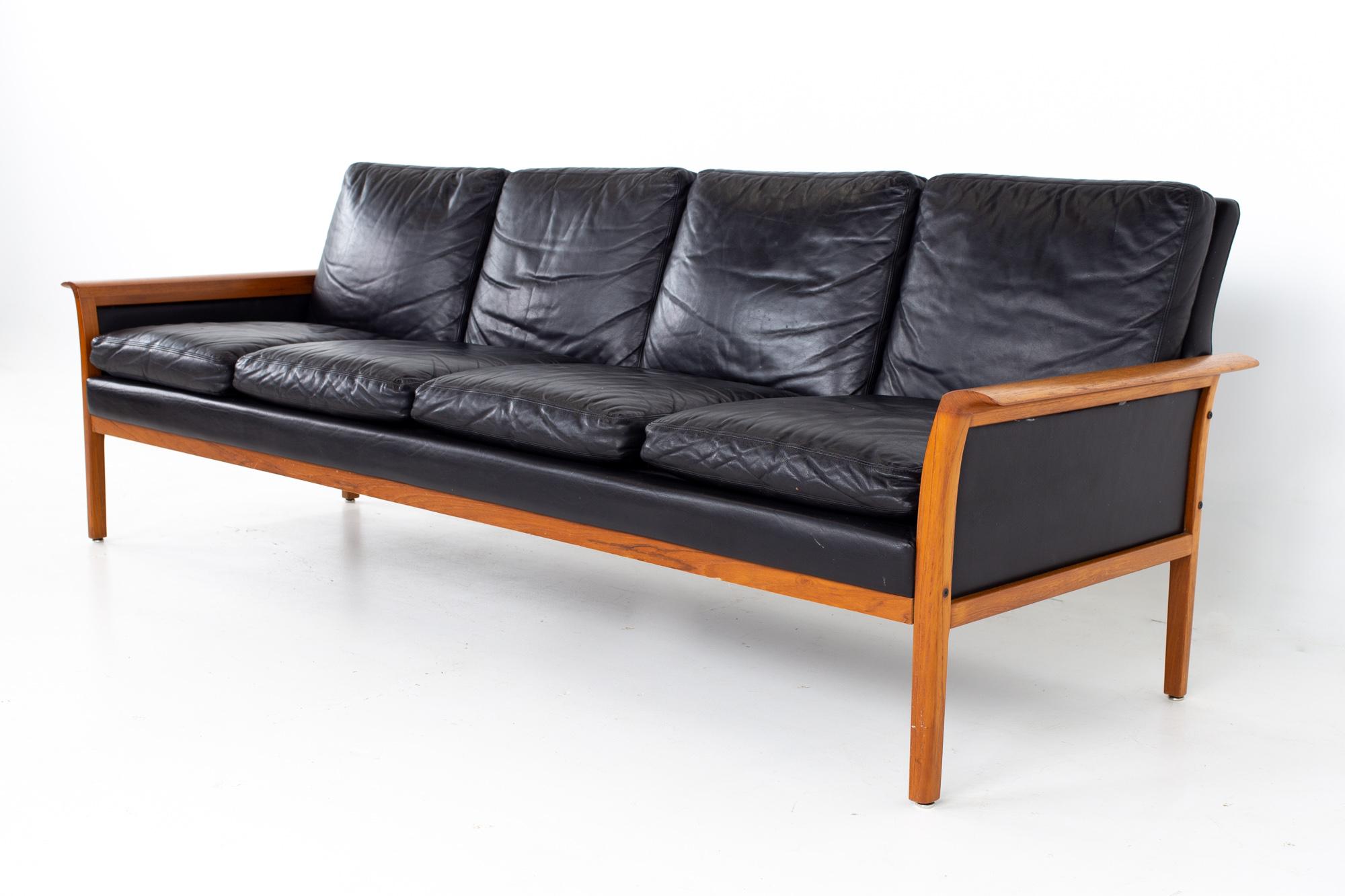 Knut Sæter for Vatne Mobler mid century Danish teak and black leather sofa
Sofa measures: 88 wide x 29.5 deep x 29 high, with a seat height of 16.5 inches

All pieces of furniture can be had in what we call restored vintage condition. That means