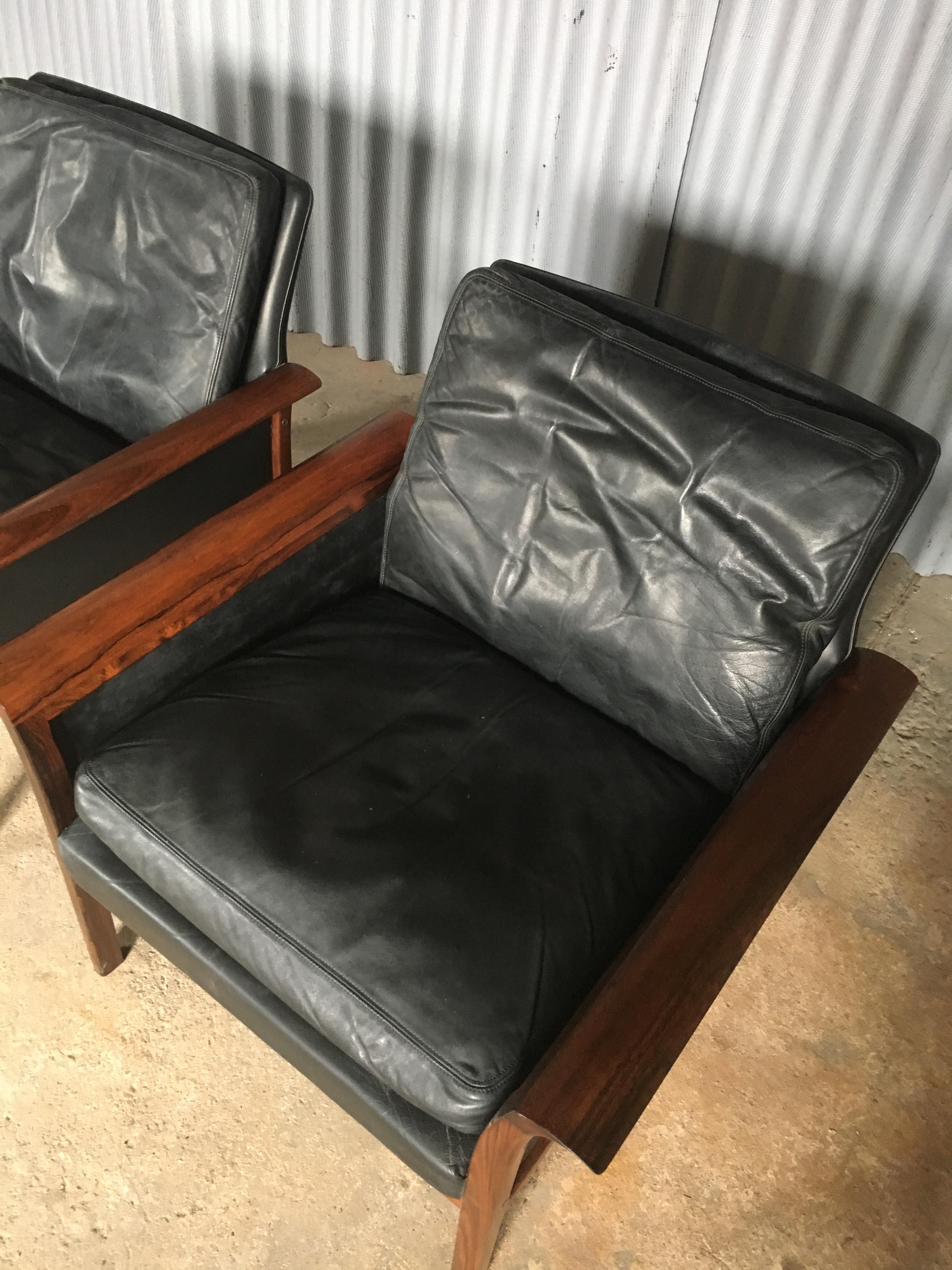 Mid-Century Modern Knut Saeter for Vatner Mobler Leather and Rosewood Pair of Chairs