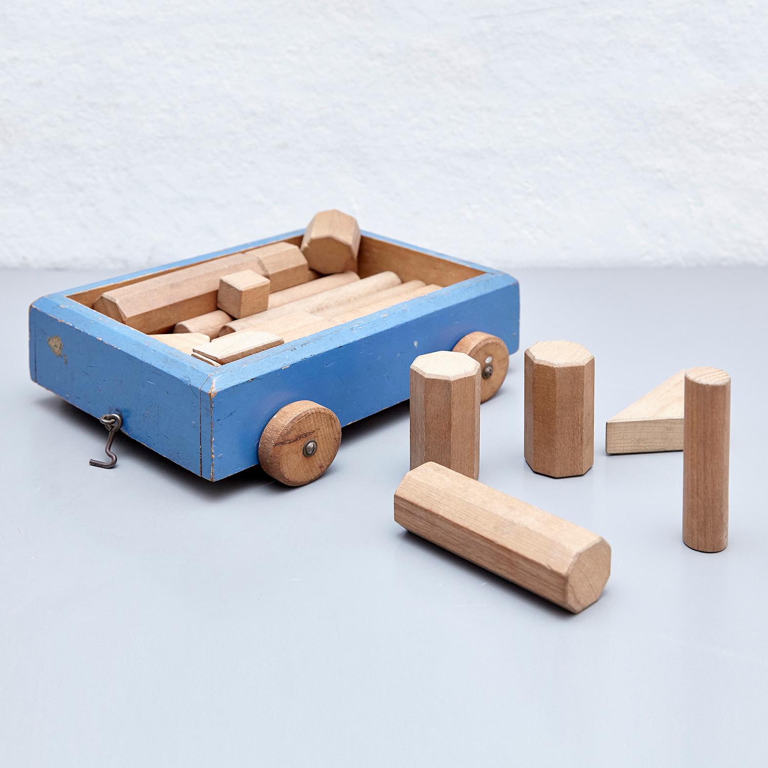 Ko Verzuu for Ado, Mid-Century Modern, Wood Car Construction Netherlands Toy In Good Condition In Barcelona, Barcelona