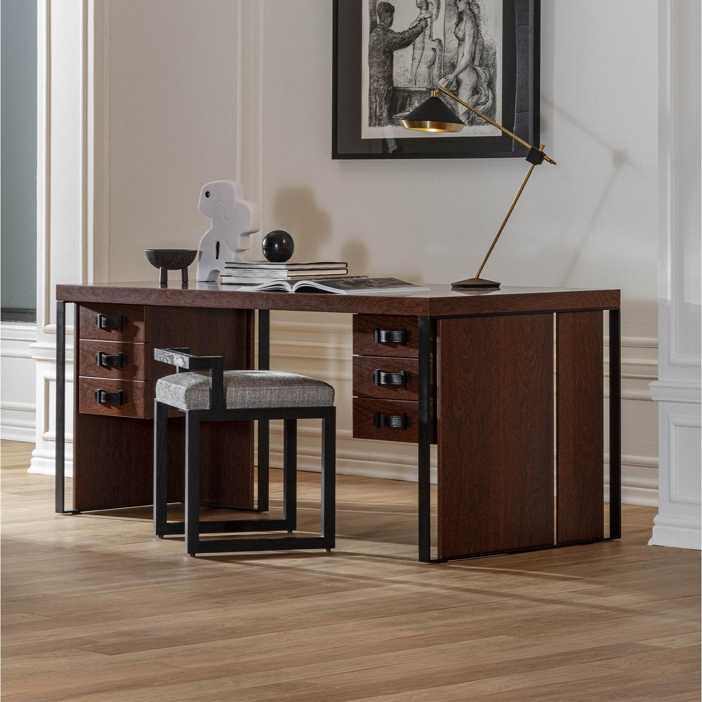 Kobe 6-Drawer Desk In New Condition In Milan, IT