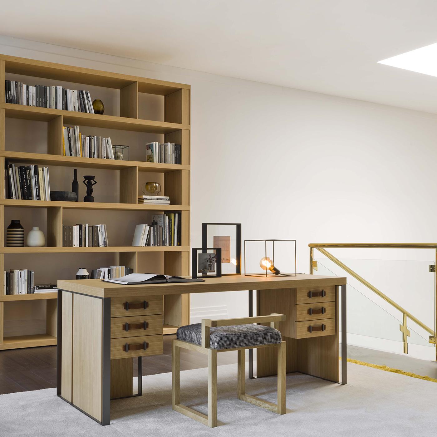Contemporary Kobe Durmast Desk with Drawers