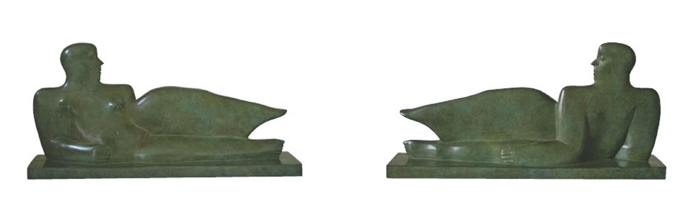 Eroina Sdraiata  Bronze-Skulptur eines fliegenden Daunen Flügels, figurativer Engel  (Zeitgenössisch), Sculpture, von KOBE