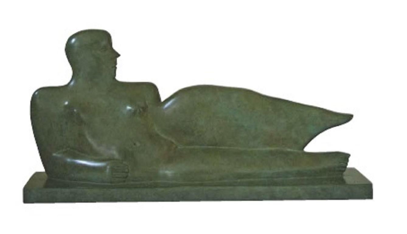 KOBE Figurative Sculpture – Eroina Sdraiata  Bronze-Skulptur eines fliegenden Daunen Flügels, figurativer Engel 