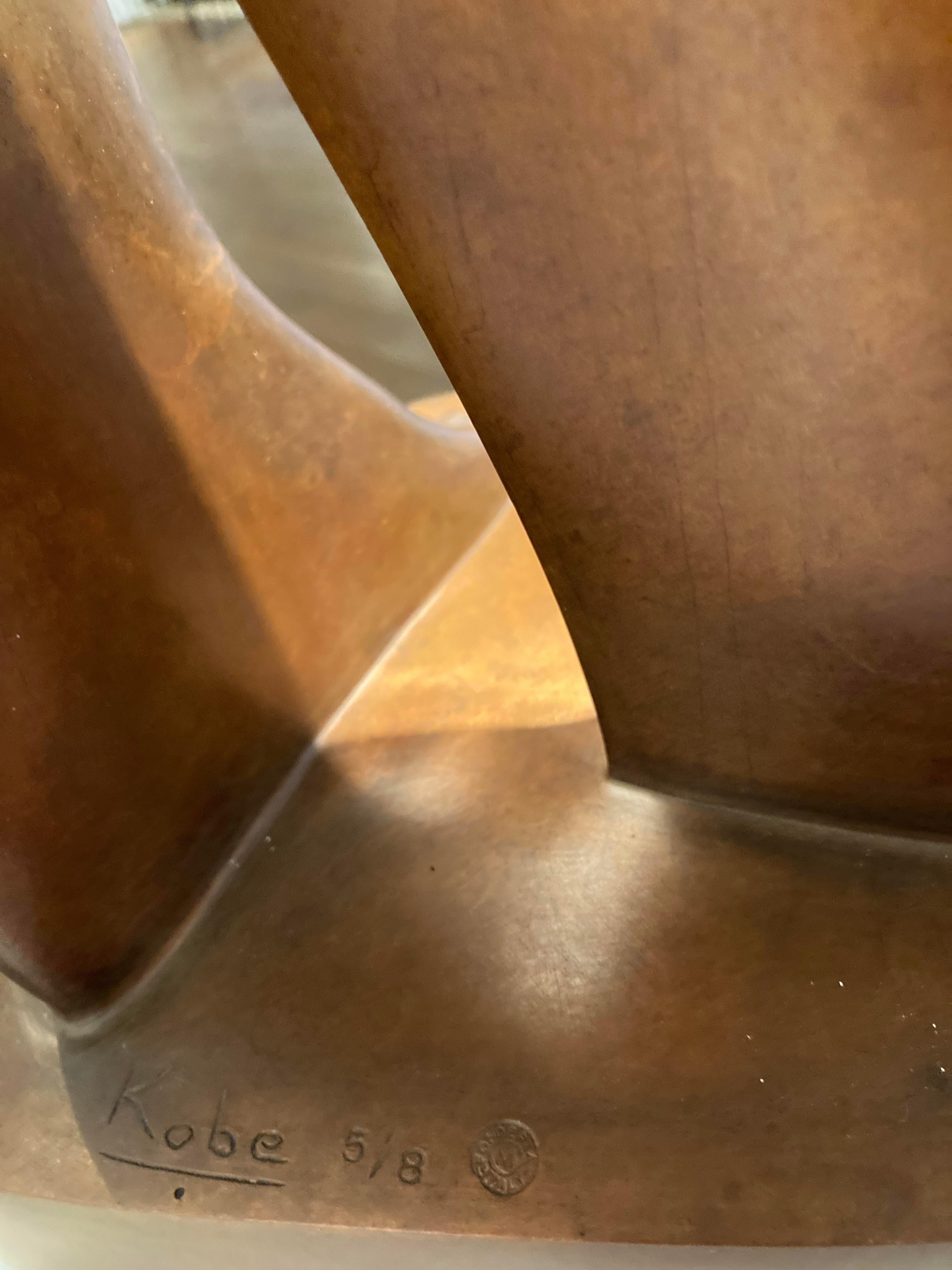 Hey Wait, I Can Be Sharp Too Bronze Sculpture Nude Girl Figure Brown In Stock

KOBE, pseudonym of Jacques Saelens, was a Belgian artist (Kortrijk, Belgium 1950 – Saint-Julien (Var), France 2014).

He combined the broad with sophistication. Two