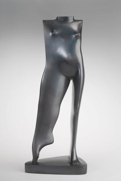 Torse Debout de Jeune Femme Bronze Sculpture In Stock