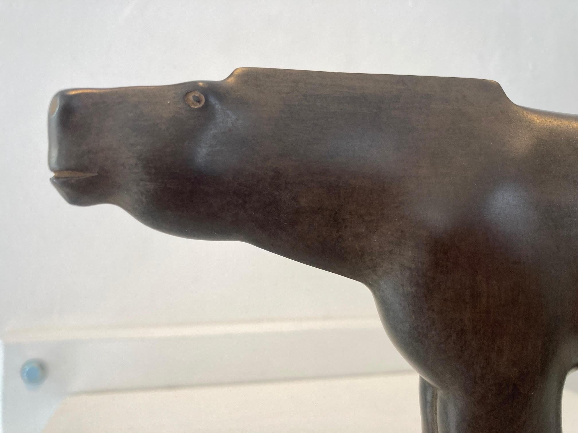 Zoals Een Pijl Arrow Bronze  Figurative Horse Sculpture Geometric In Stock For Sale 1
