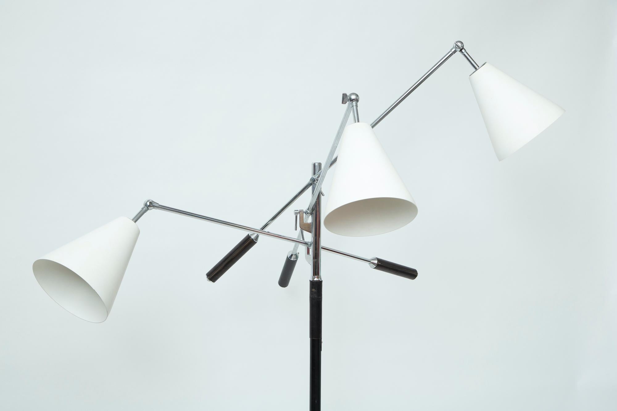 Koch and Lowey Triennale Floor Lamp In Good Condition For Sale In West Palm Beach, FL