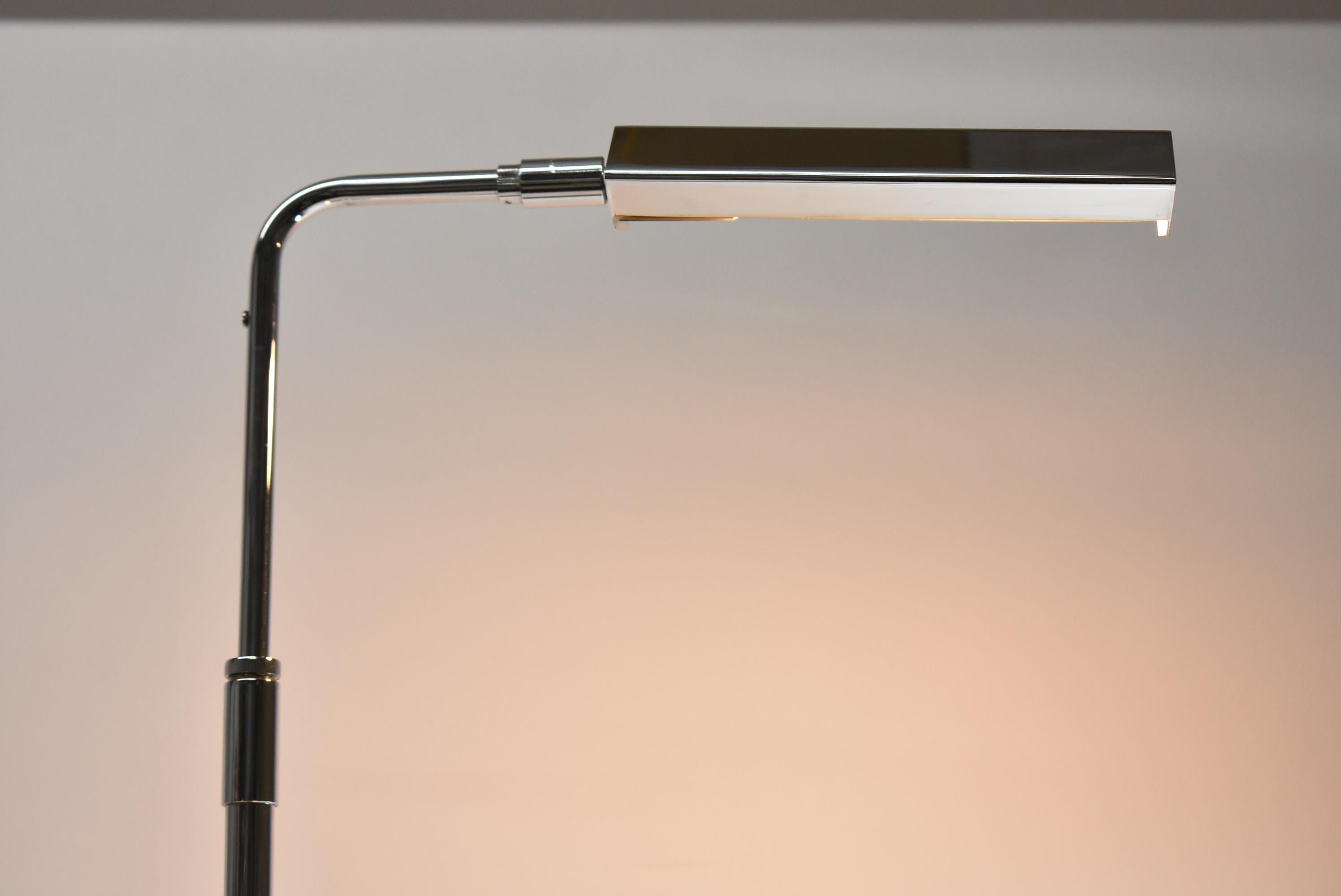 Koch & Lowy Adjustable Chrome Floor Reading Lamp For Sale 2