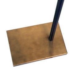 Koch + Lowy: Stehlampe aus antikem Messing