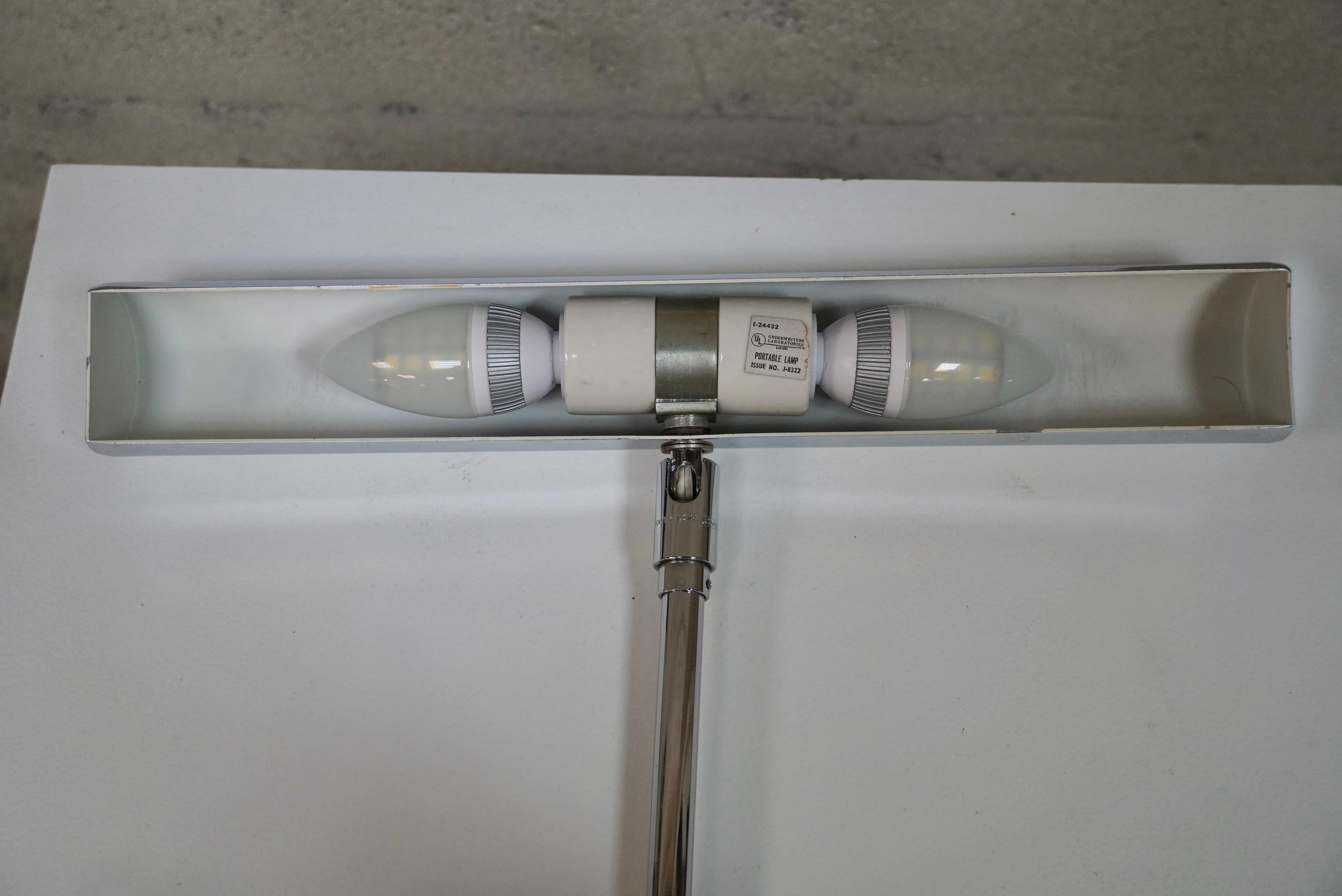 Koch & Lowy Modernist Chrome Table Lamp circa 1970s For Sale 2