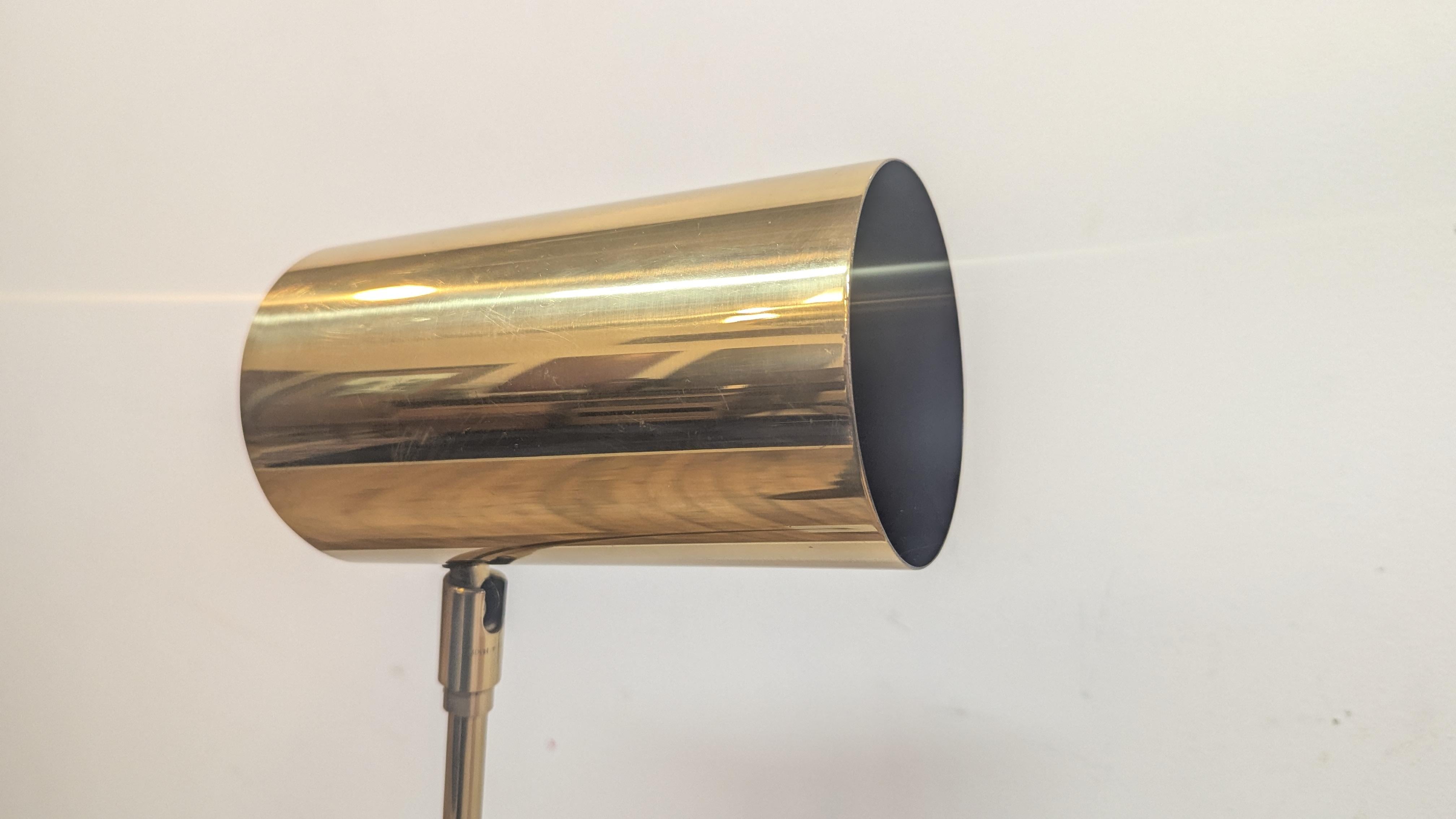 Koch & Lowy OMI Lampadaire en vente 1
