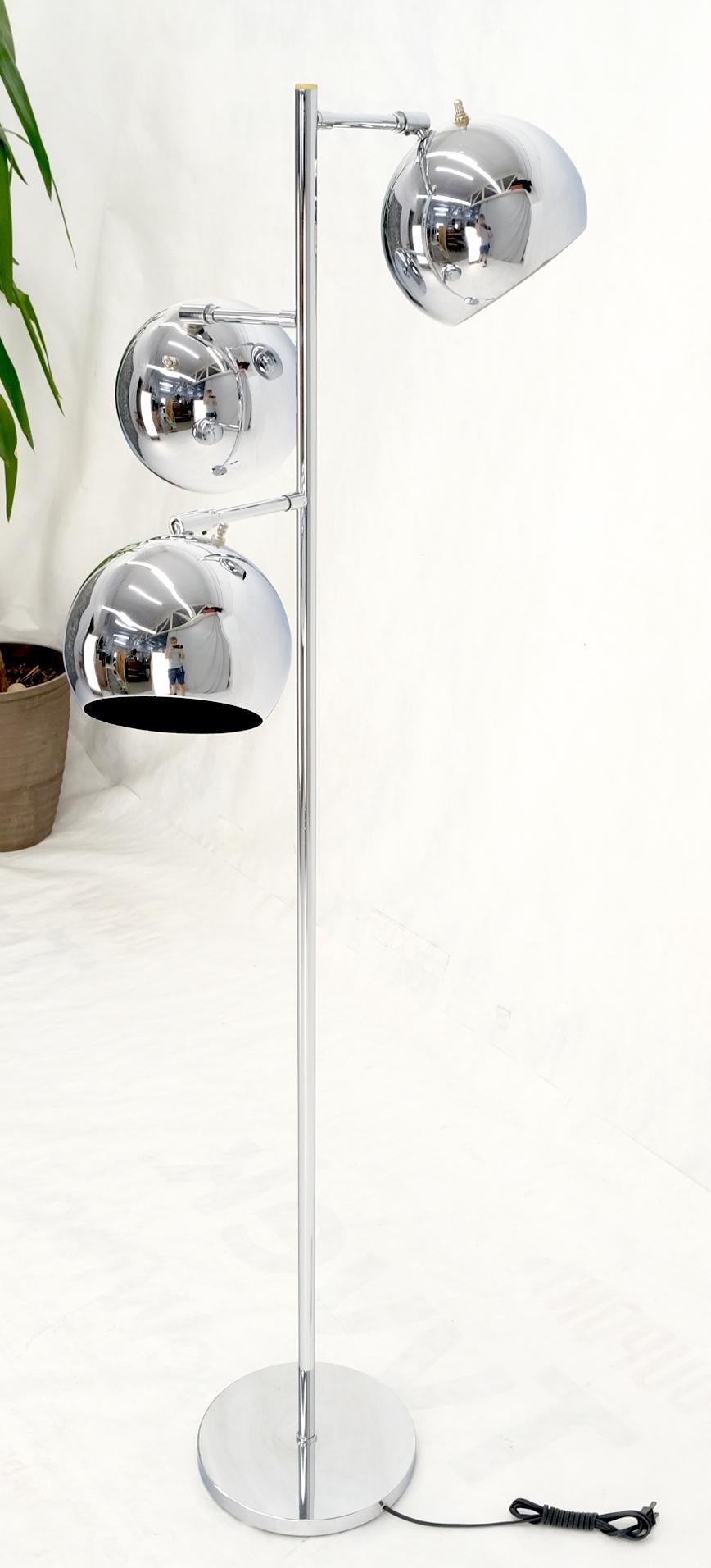 Koch Lowy Three Globe Shades Chrome Floor Lamp Adjustable Light Fixture Mint For Sale 8