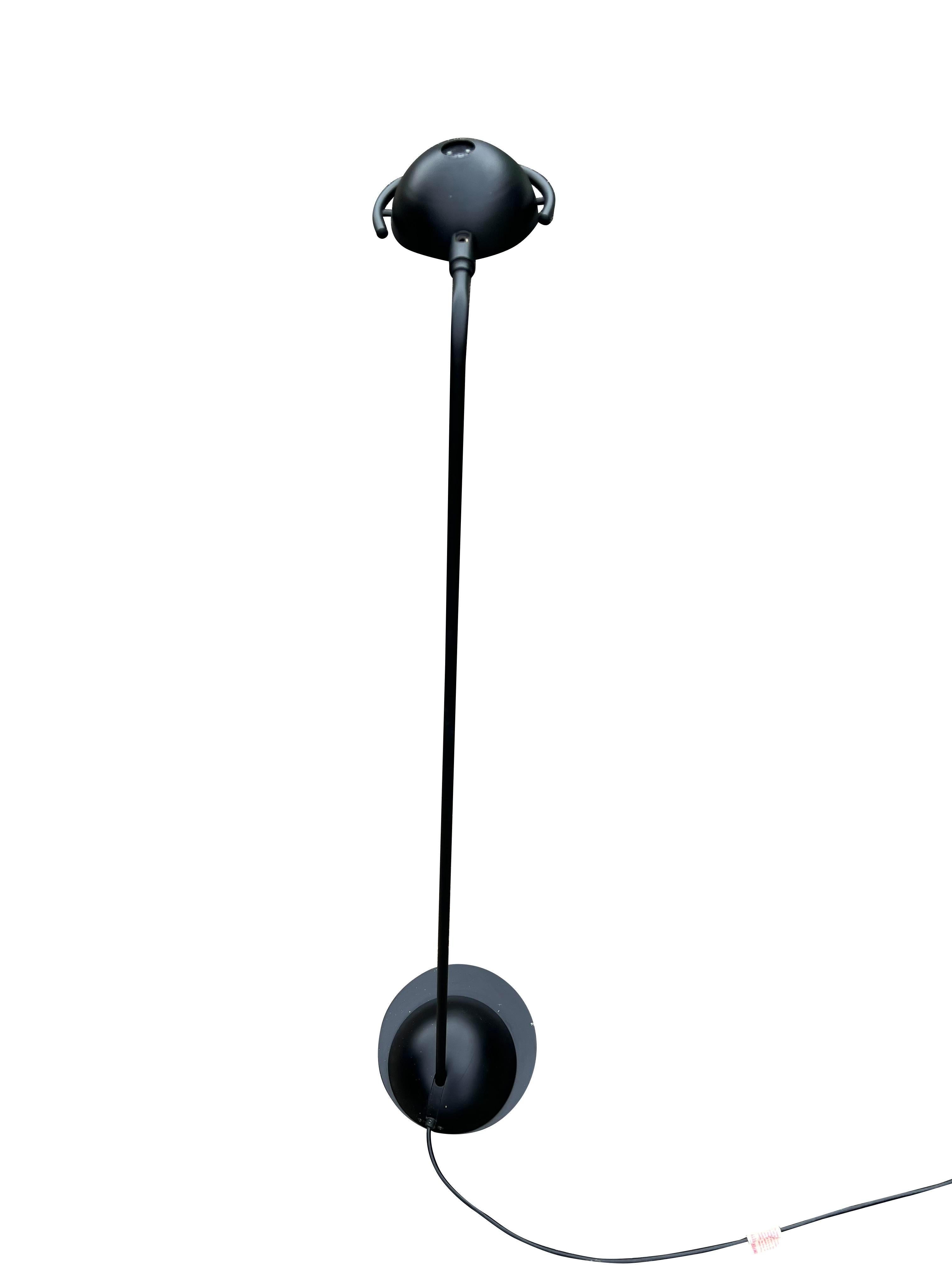 Koch & Lowy Vintage Modern Stehleuchte in Schwarz im Angebot 2