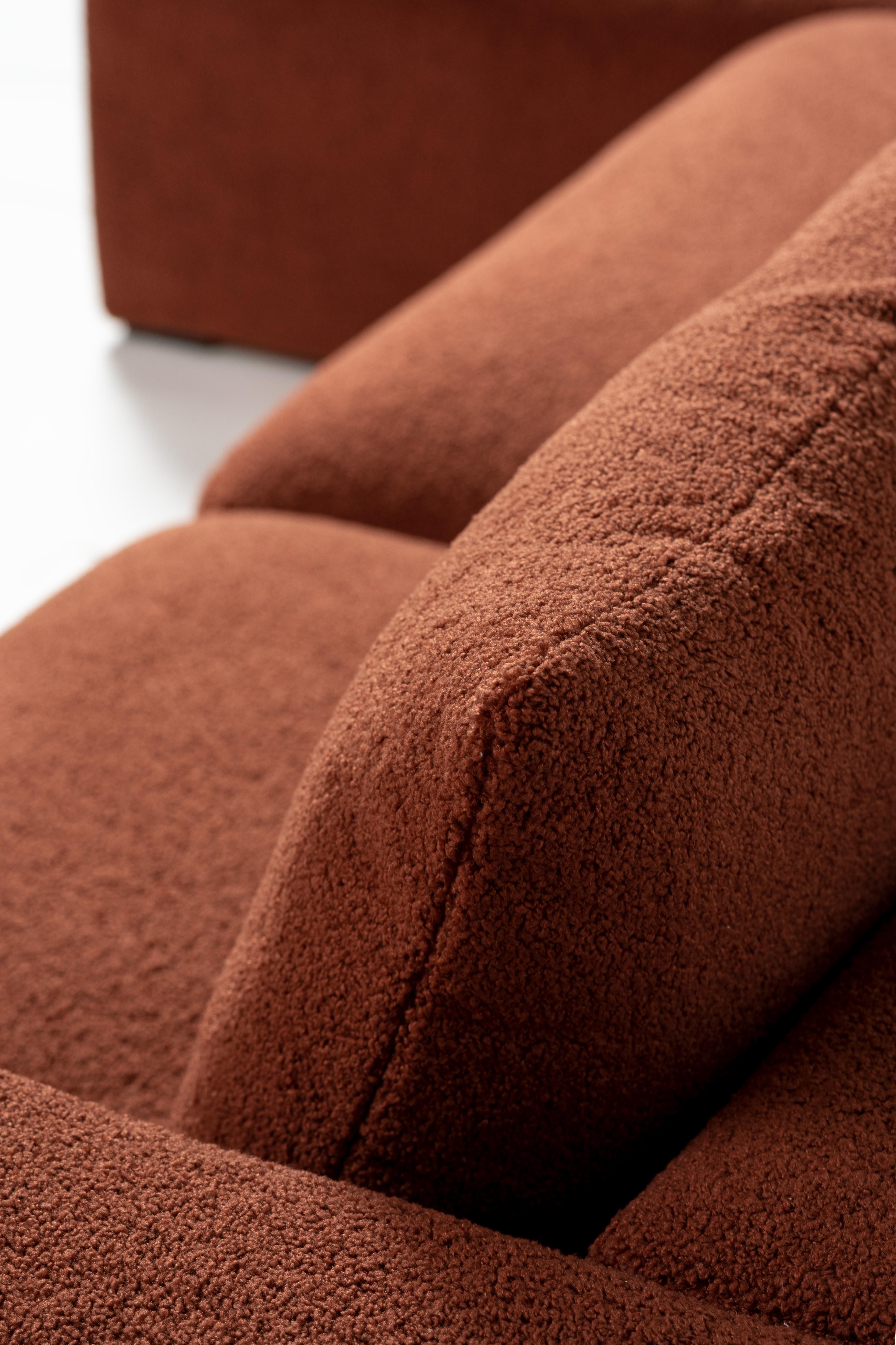 Koda Sofa by RALPH M For Sale 1