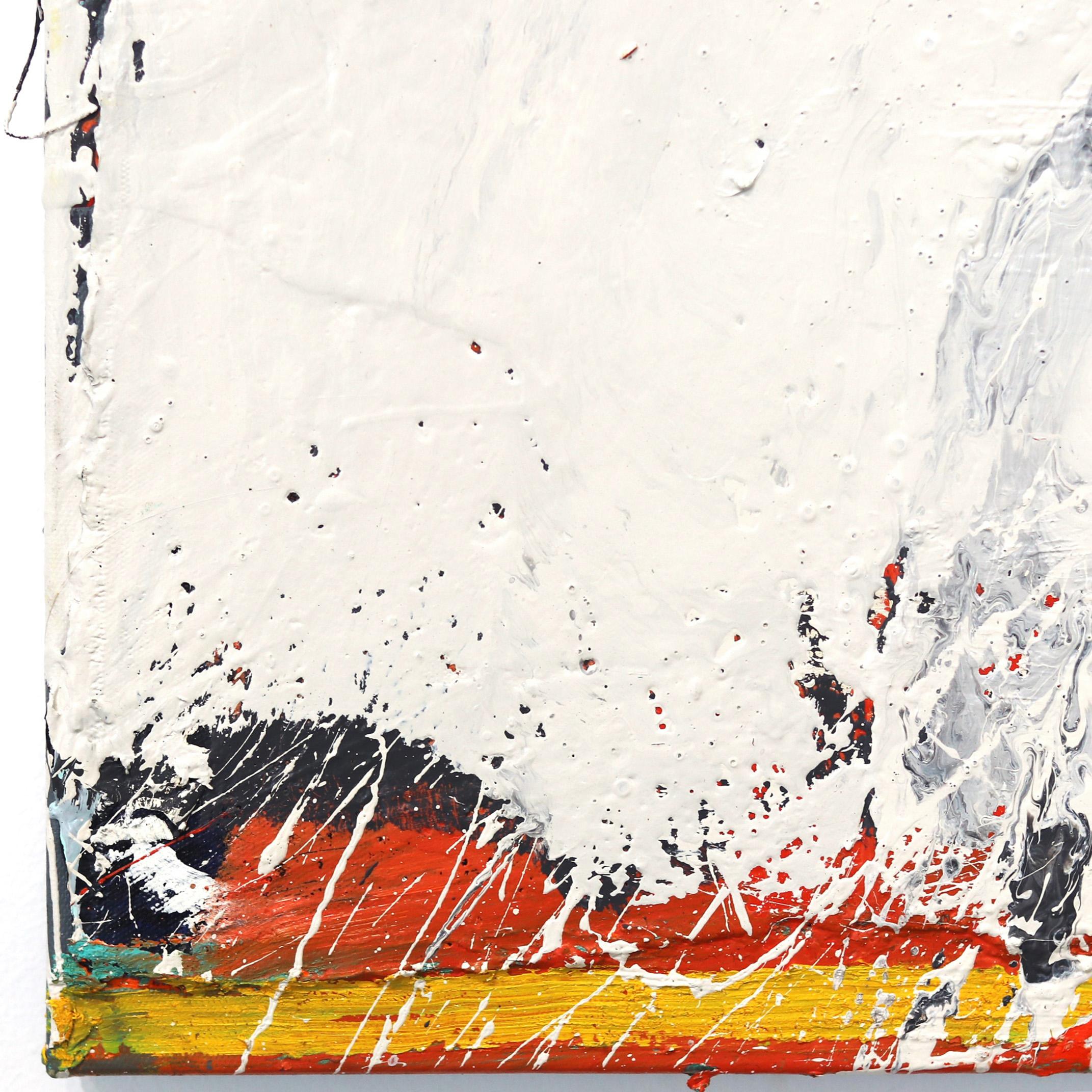 Off-White - Obra de Arte Minimalista Abstracto en Capas de Paz sobre Lienzo en venta 5