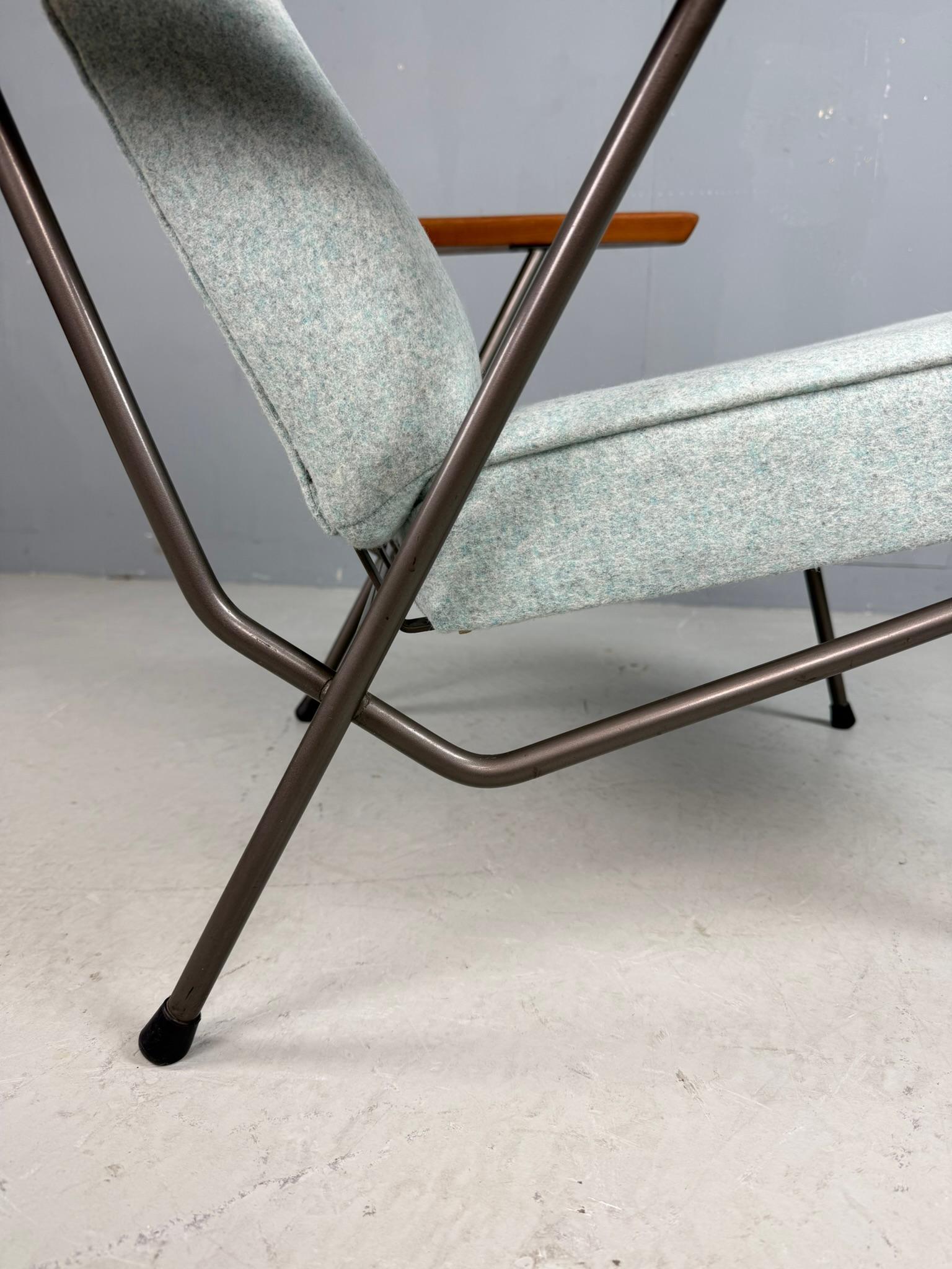 Sillón Koene Oberman con reposabrazos de teca para Gelderland, 1954 en venta 5