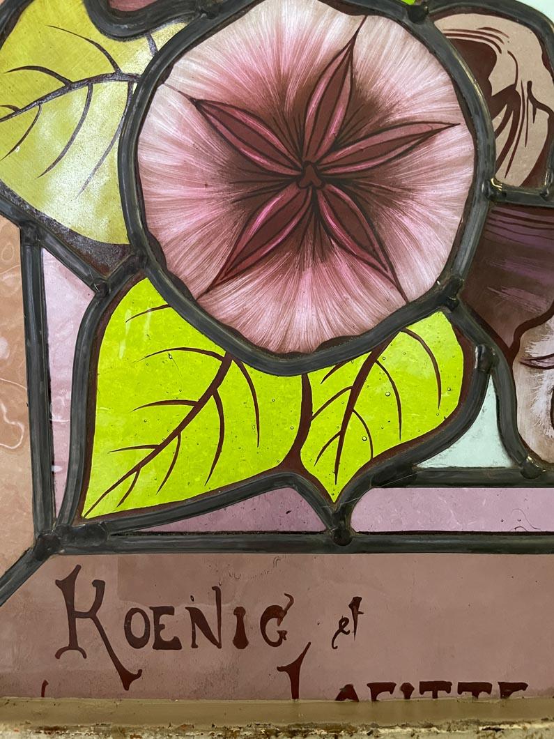 KOENIG & LAFITTE - Vetrata Art Nouveau con conifere in vendita 3