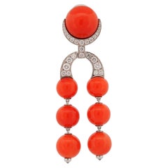 KOENIG Pendants d'oreilles en corail et diamants en platine