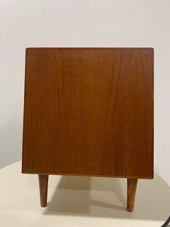 Kofod Larsen Dänische Teakholz-Kastenstange