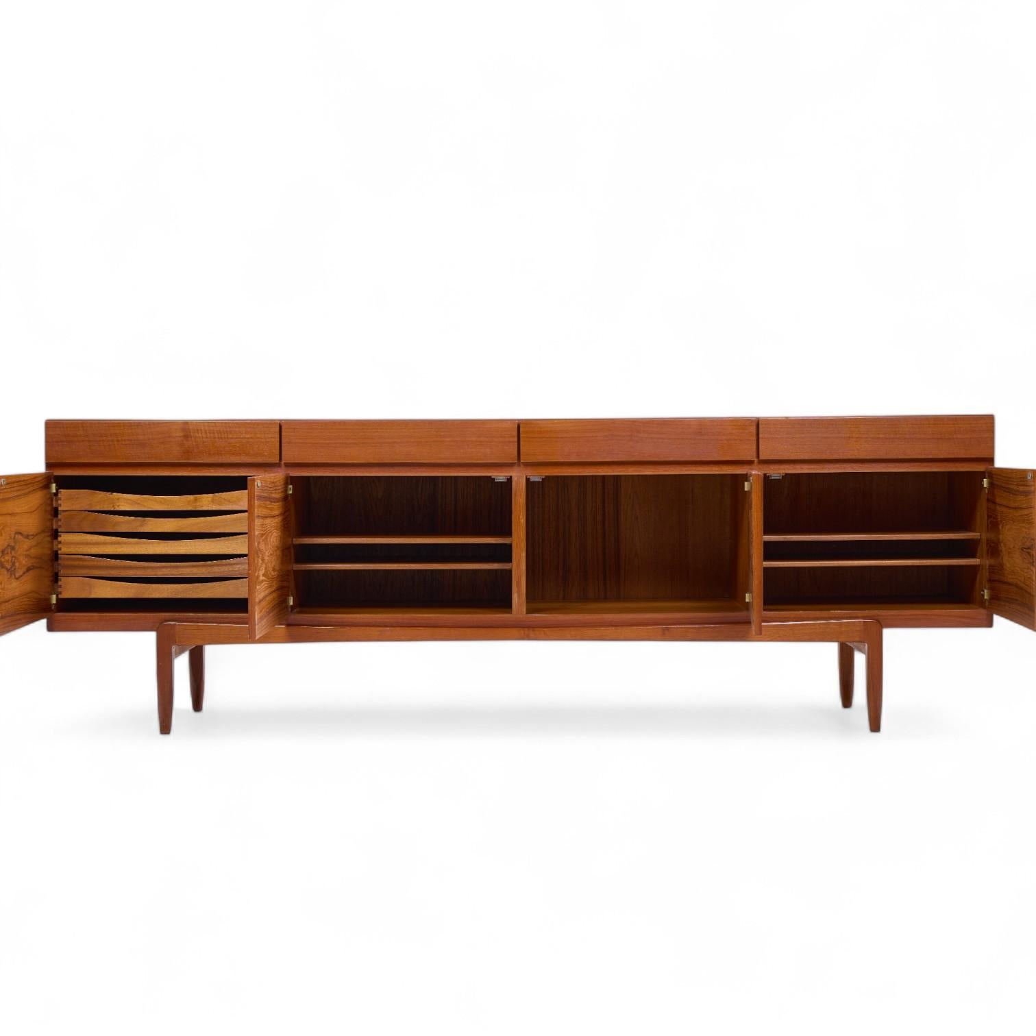 Kofod Larsen for Faarup Møbelfabrik Model 66 Mid Century Danish Teak Credenza For Sale 3