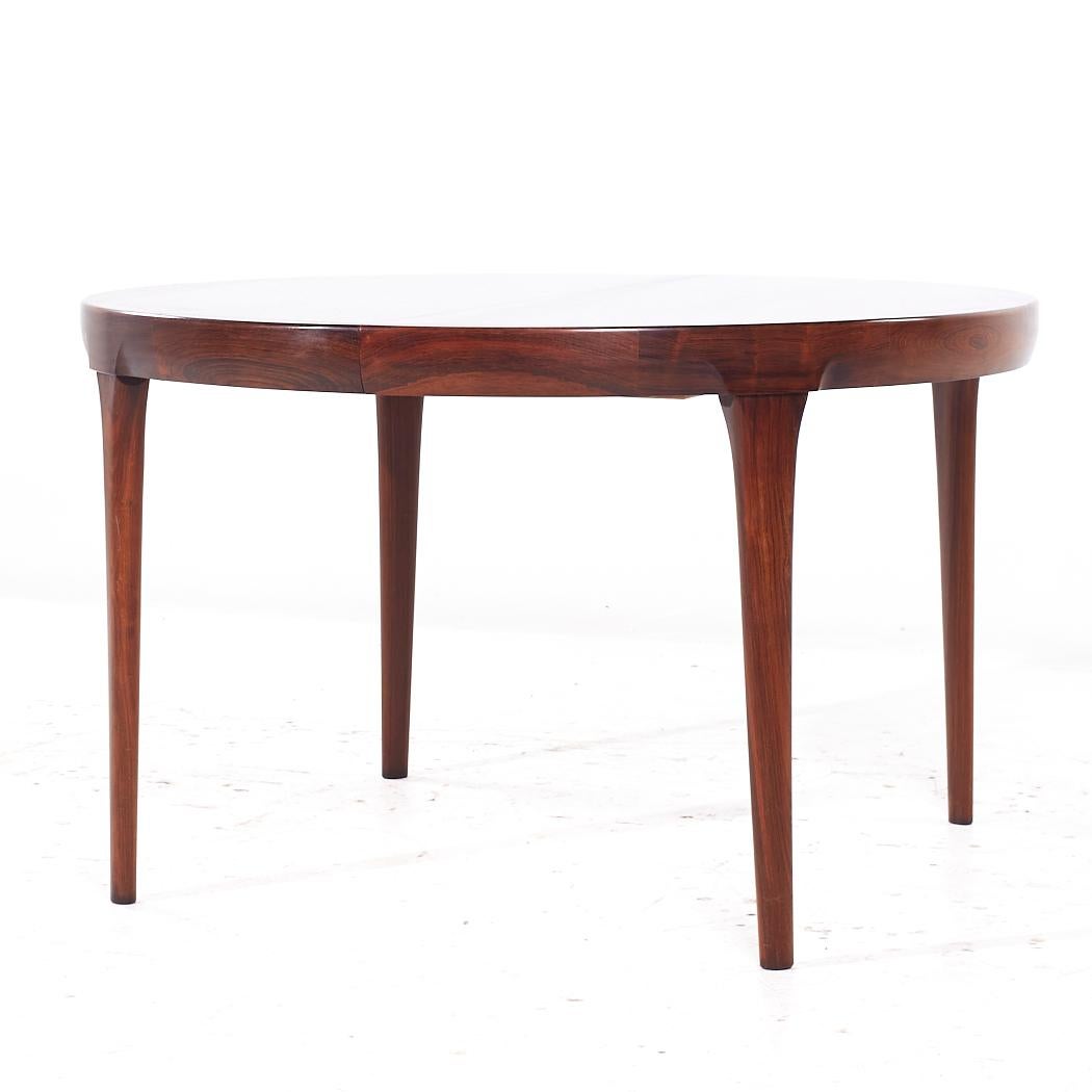 Mid-Century Modern Kofod Larsen for Faarup Mobelfabrik MCM Danish Rosewood Expanding Dining Table