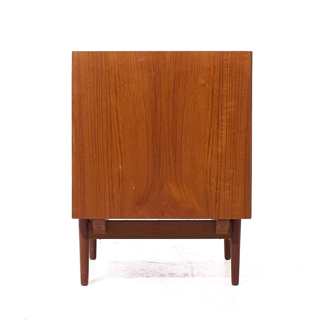 Kofod Larsen for Selig Mid Century Danish Teak Nightstands - Pair For Sale 3