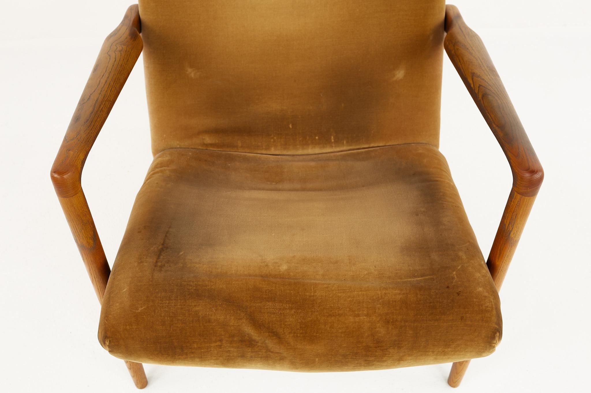 Kofod Larsen Mid Century Highback Lounge Chair and Ottoman 7