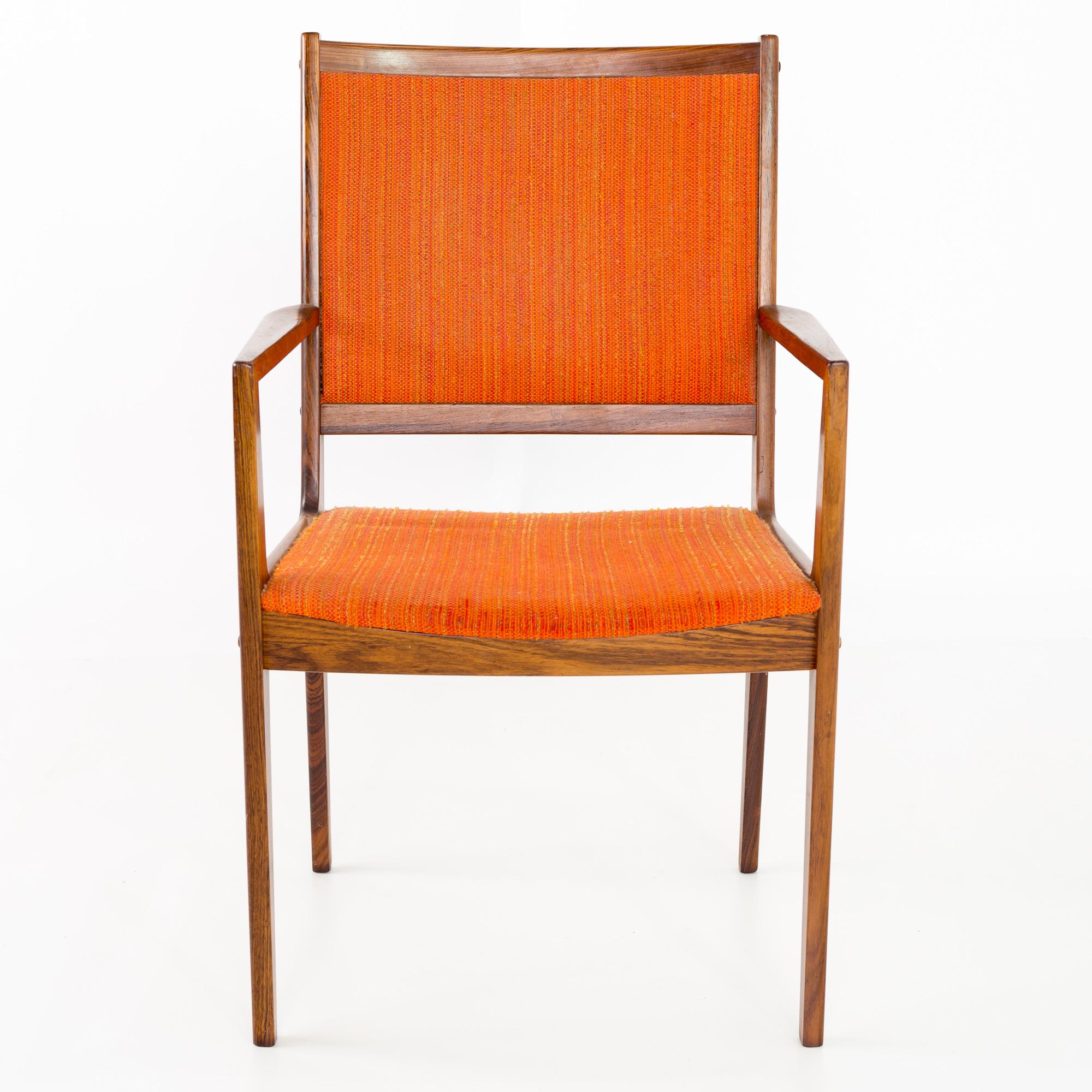 Kofod Larsen Mid-Century Rosewood Highback Dining Chairs, Set of 6 In Good Condition For Sale In Countryside, IL