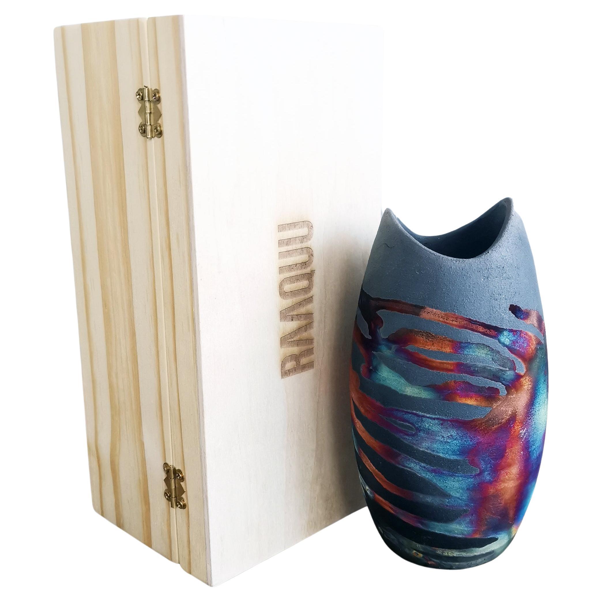 Vase en poterie KOI Raku avec boîte cadeau - Cuivre au carbone - Céramique artisanale