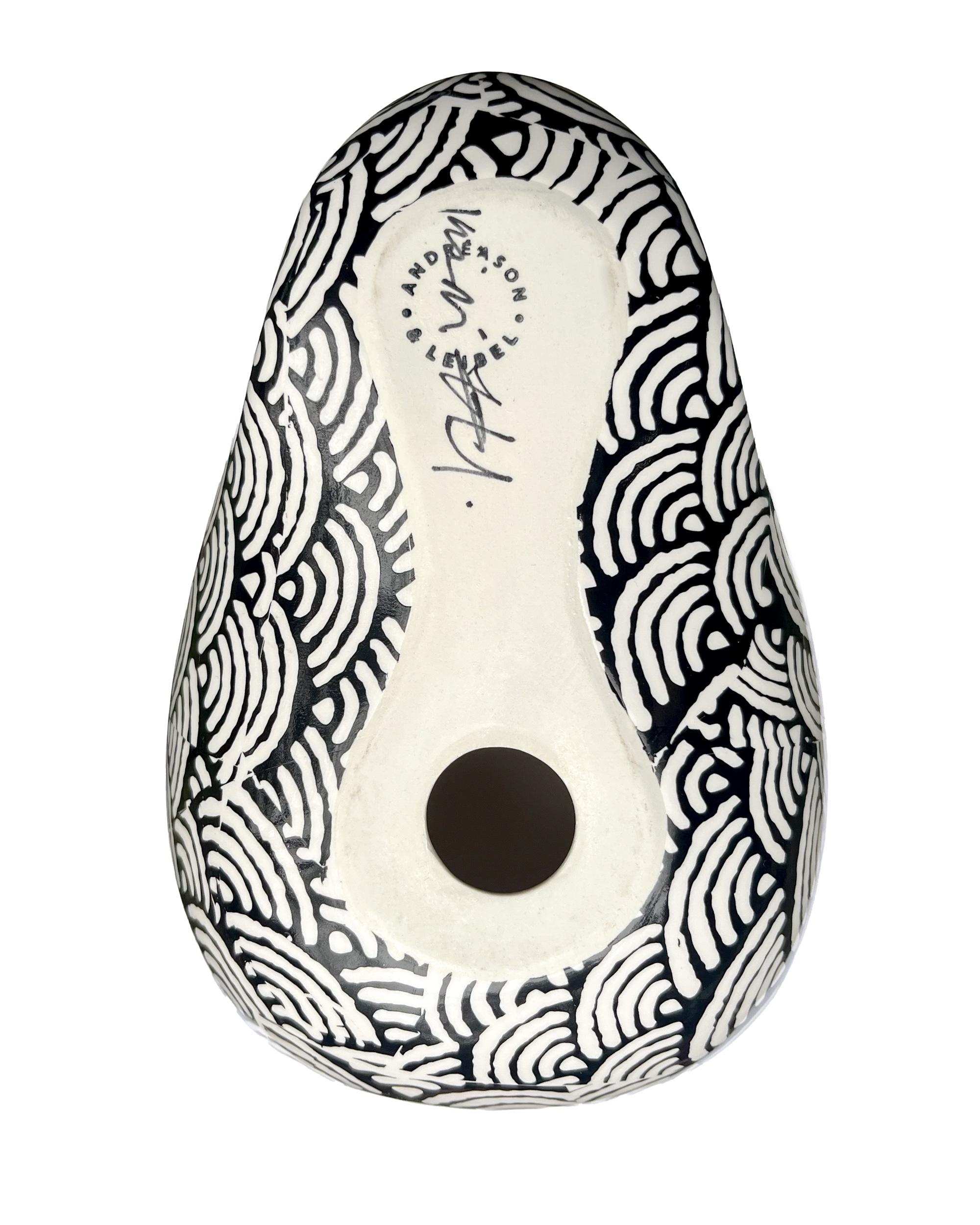 KOI Schädel - Porzellanskulptur von Andréason & Leibel, Swedish Contemporary im Angebot 1