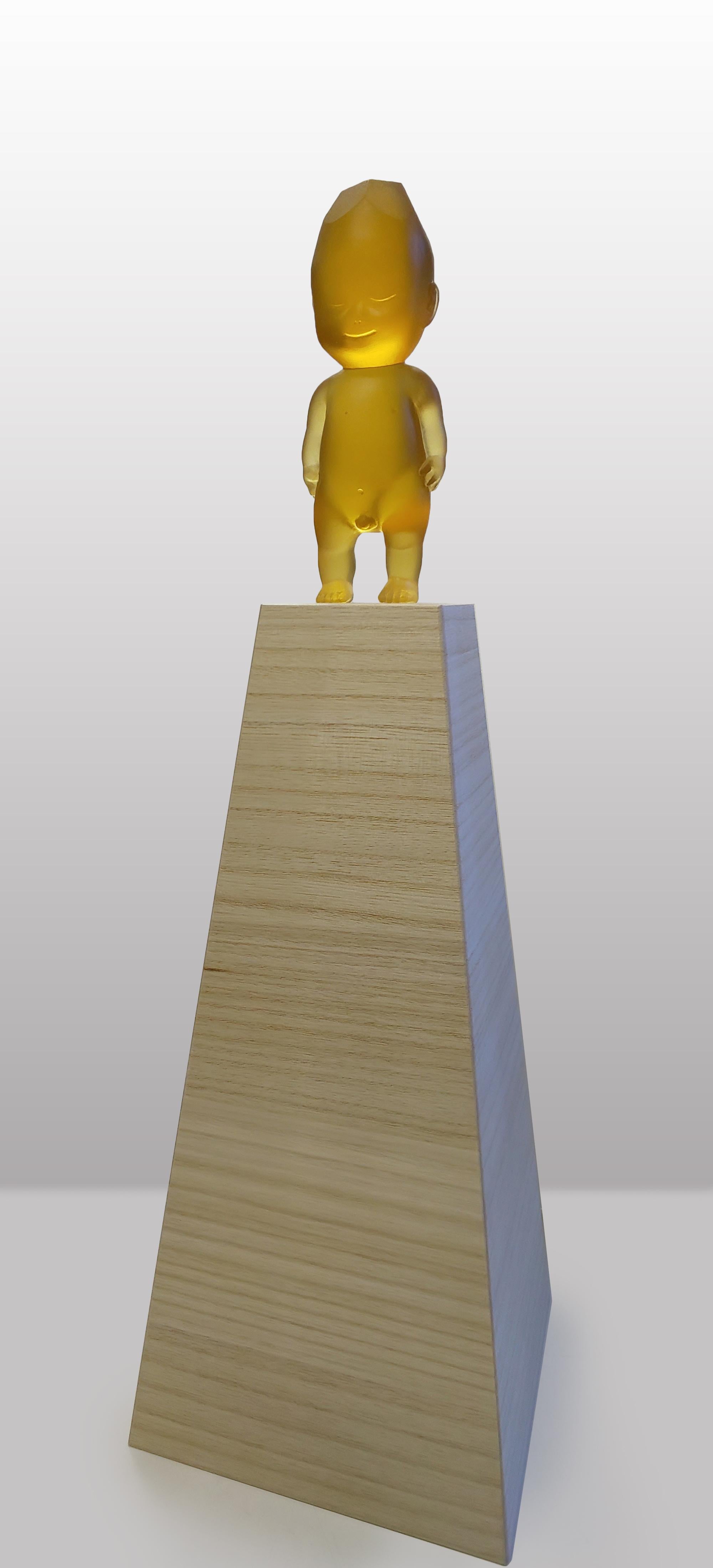 Koichi Matsufuji Figurative Sculpture - 'Amber Baby' Cast Glass, Wood