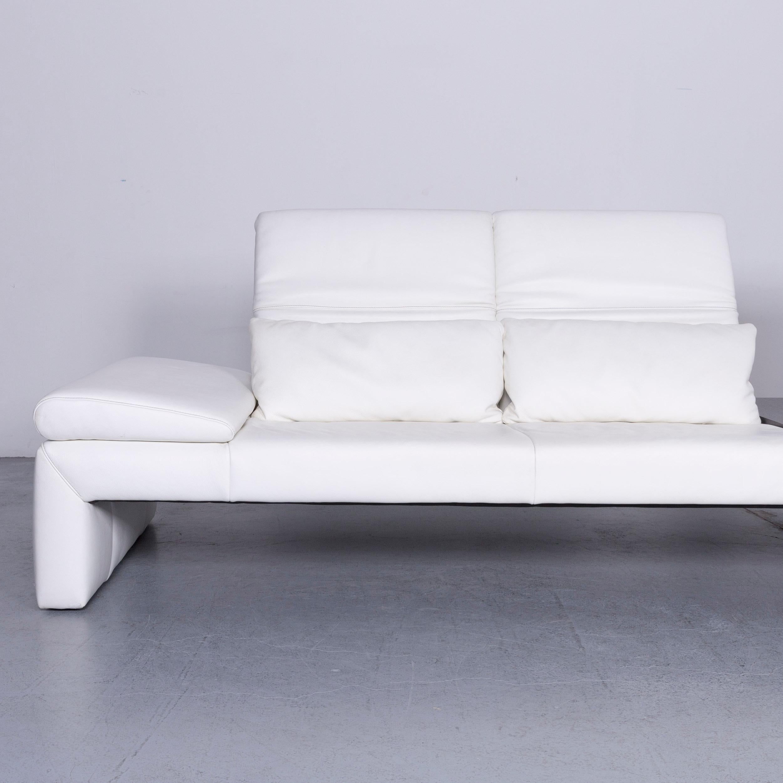 Koinor Designer Leather Corner Sofa in White with Functions In Good Condition For Sale In Cologne, DE