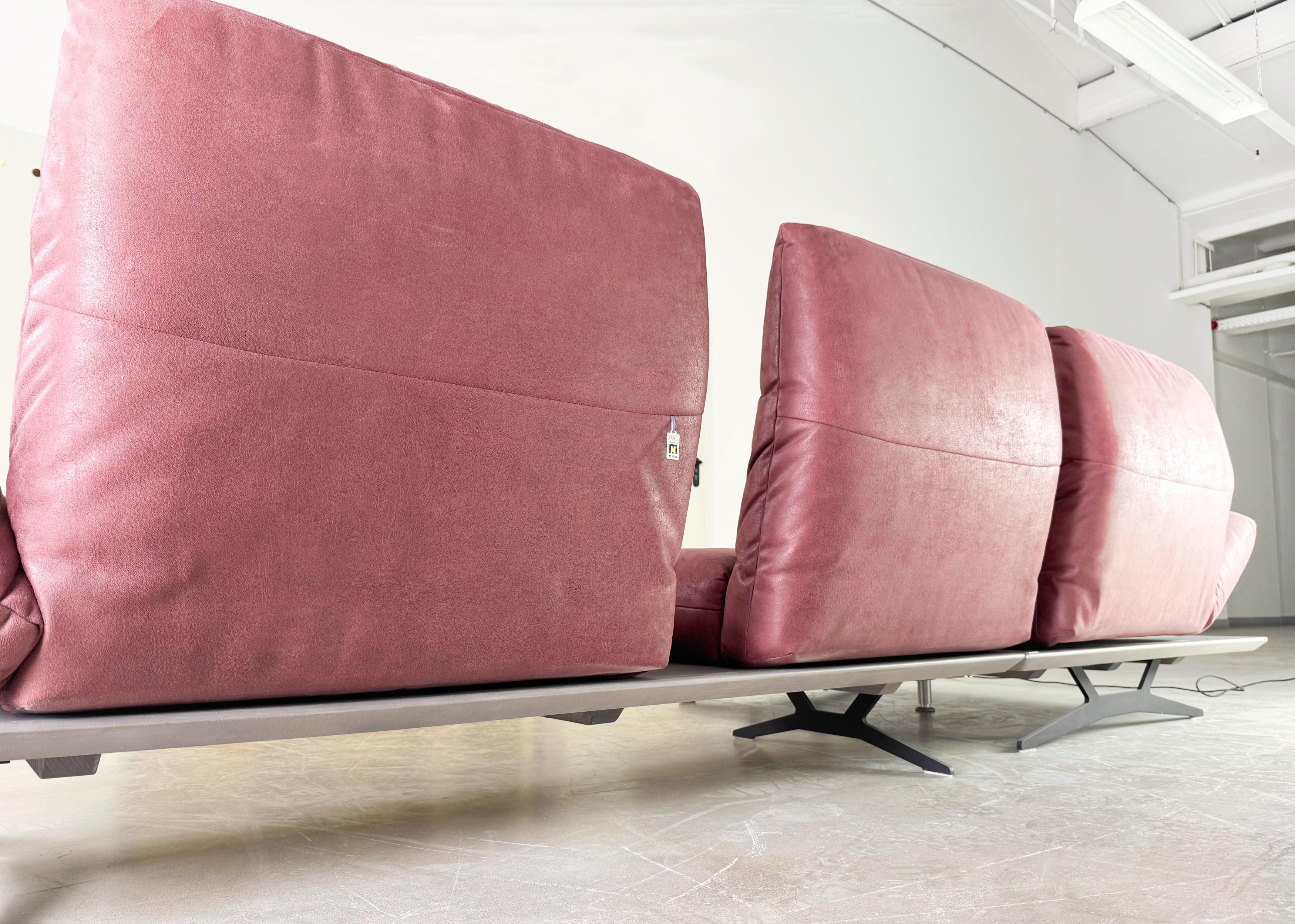 Koinor Ecksofa Marylin Design/One Couch rot Wildleder en vente 8