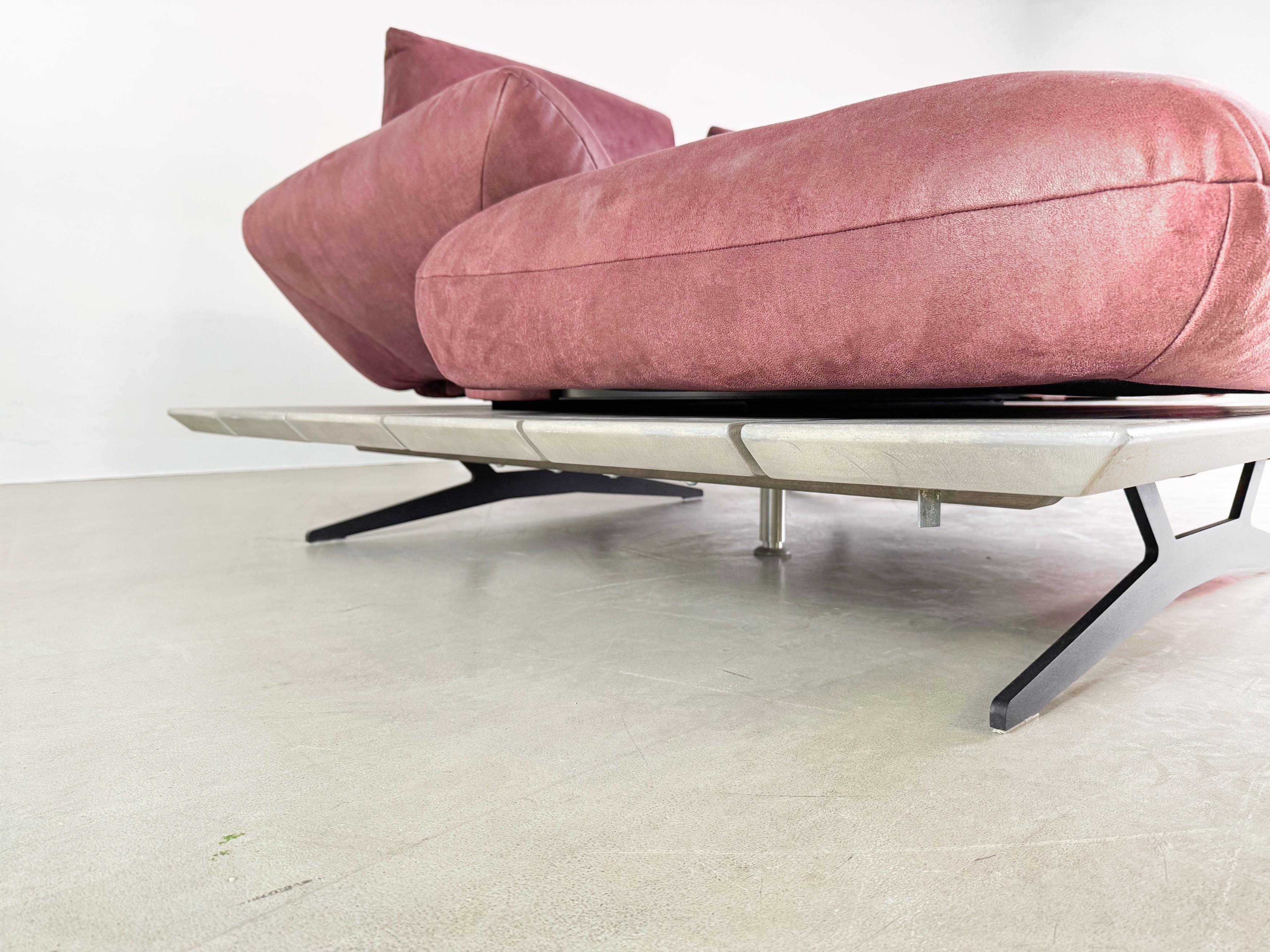 Koinor Ecksofa Marylin Design/One Couch rot Wildleder Bon état - En vente à Berlin, DE