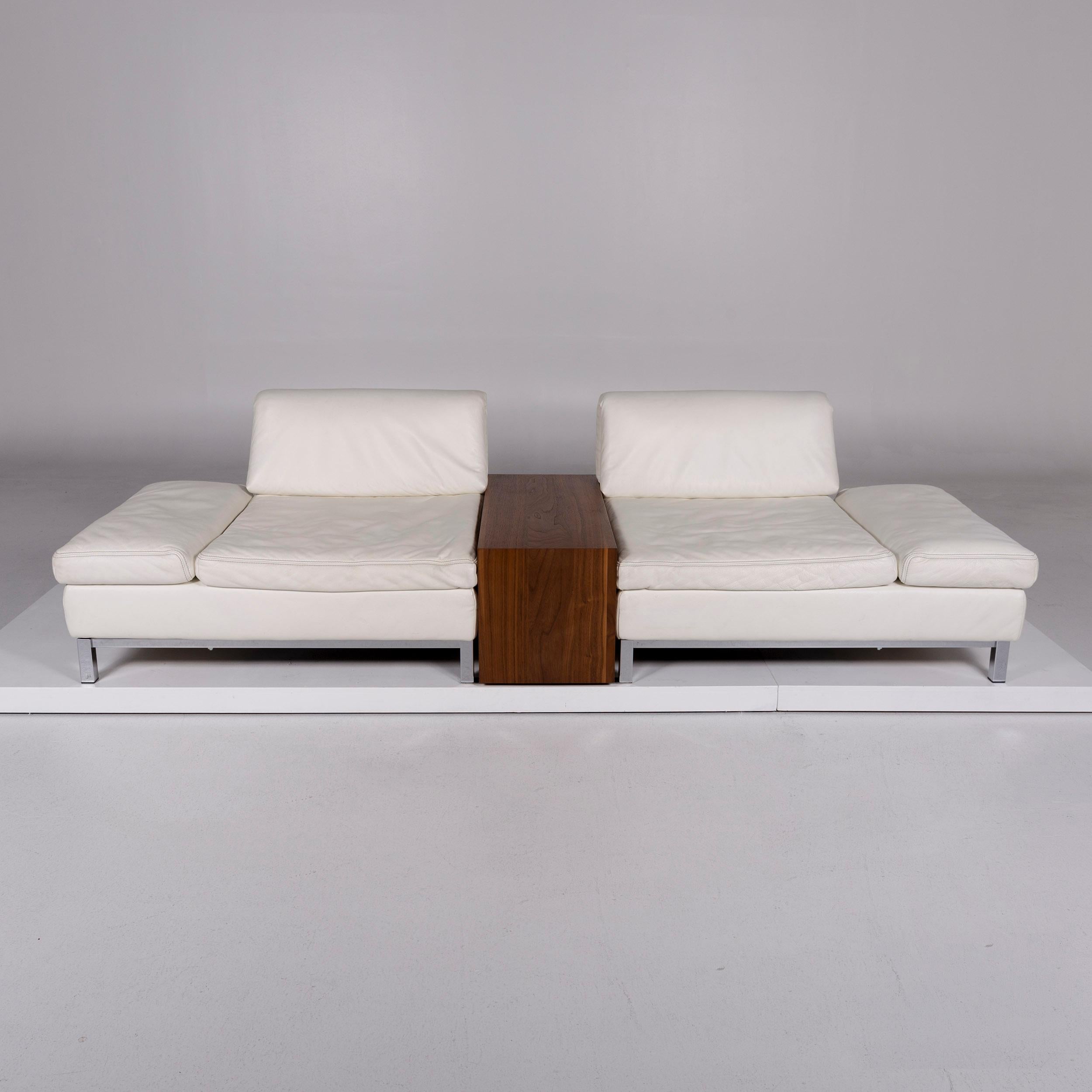Contemporary Koinor Leather Sofa White Wood Two-Seat Relax Function Function Couch