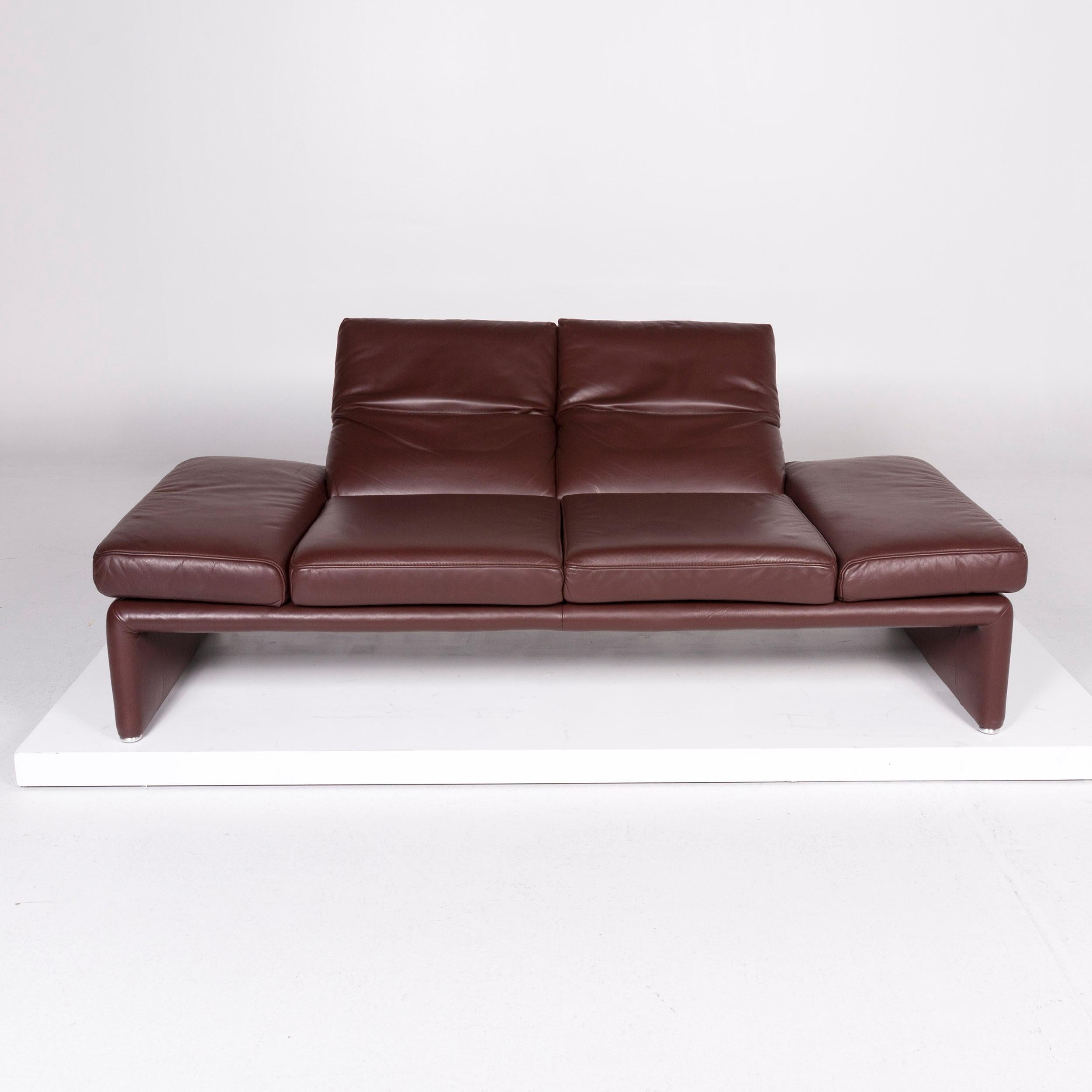 chesterfield leather sofas