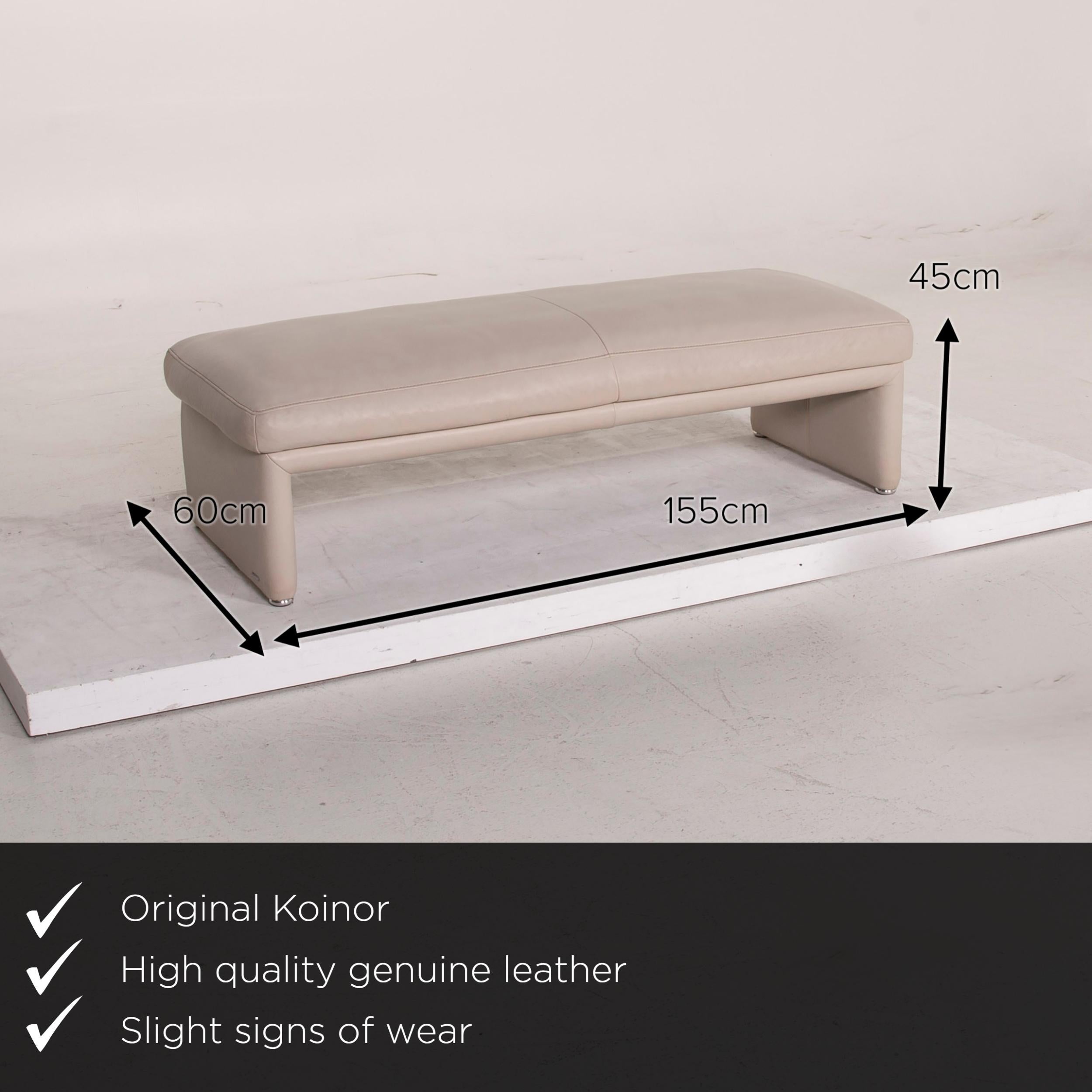 We present to you a Koinor Raoul leather stool cream.
 
 

 Product measurements in centimeters:
 

 depth: 60
 width: 155
 height: 45.





 